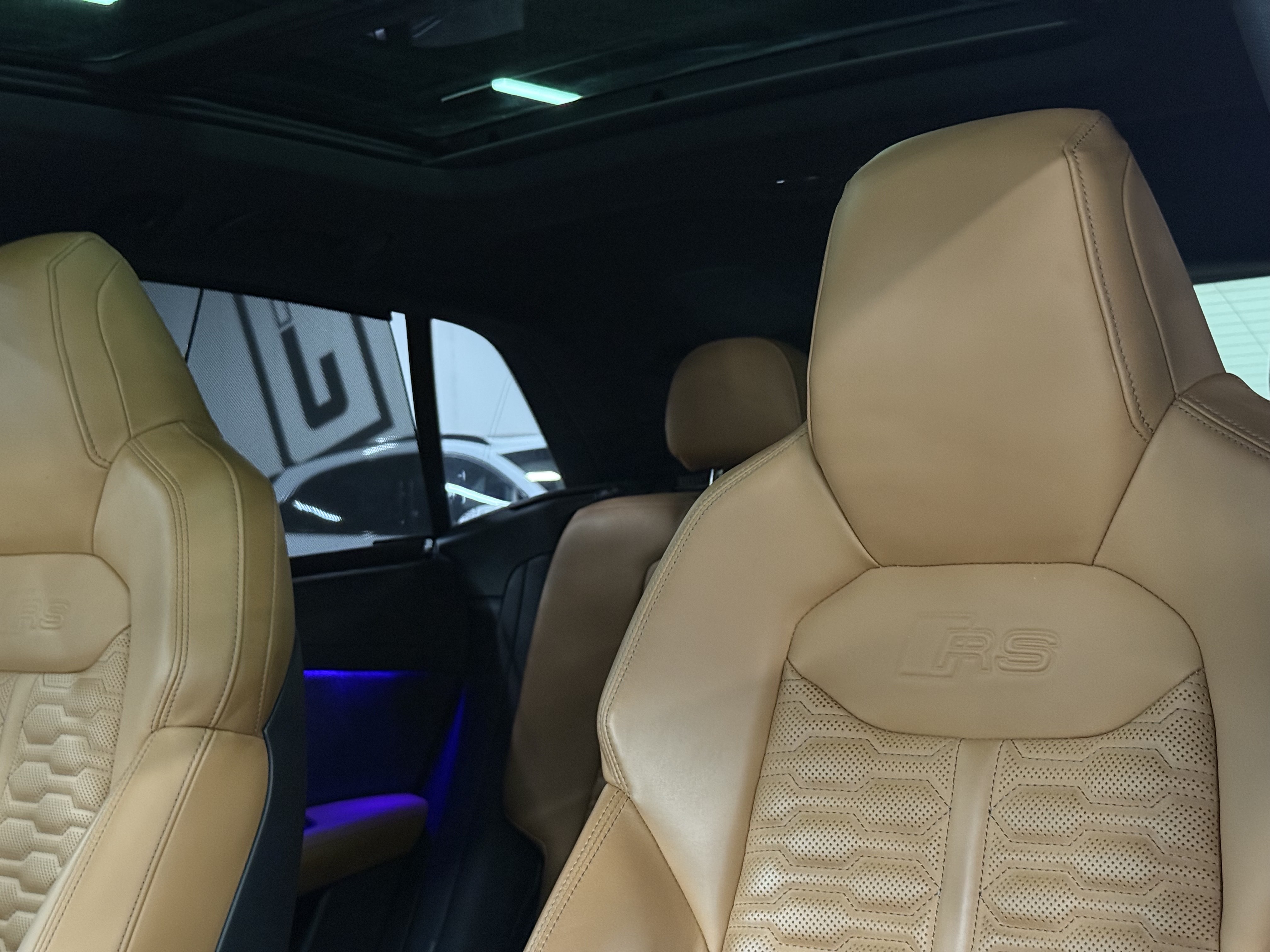 2023 Audi RS Q8 4.0 TFSI quattro, Toronto, Cash