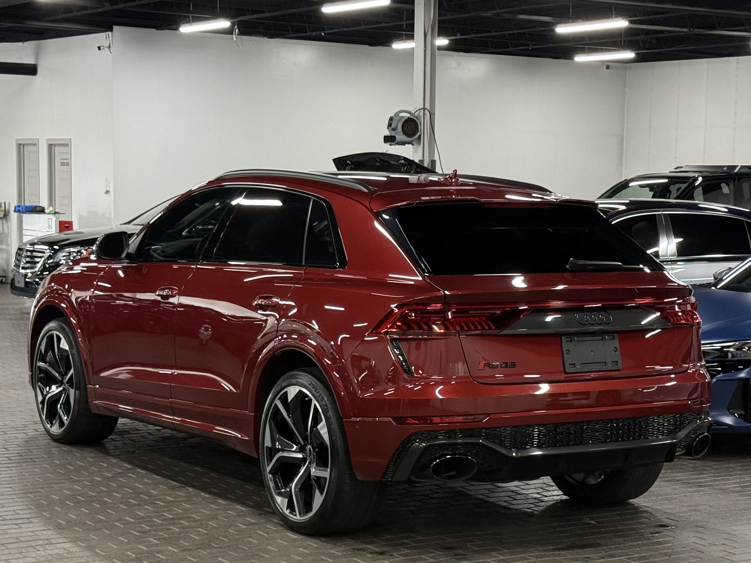 2023 Audi RS Q8 4.0 TFSI quattro, Toronto, Cash