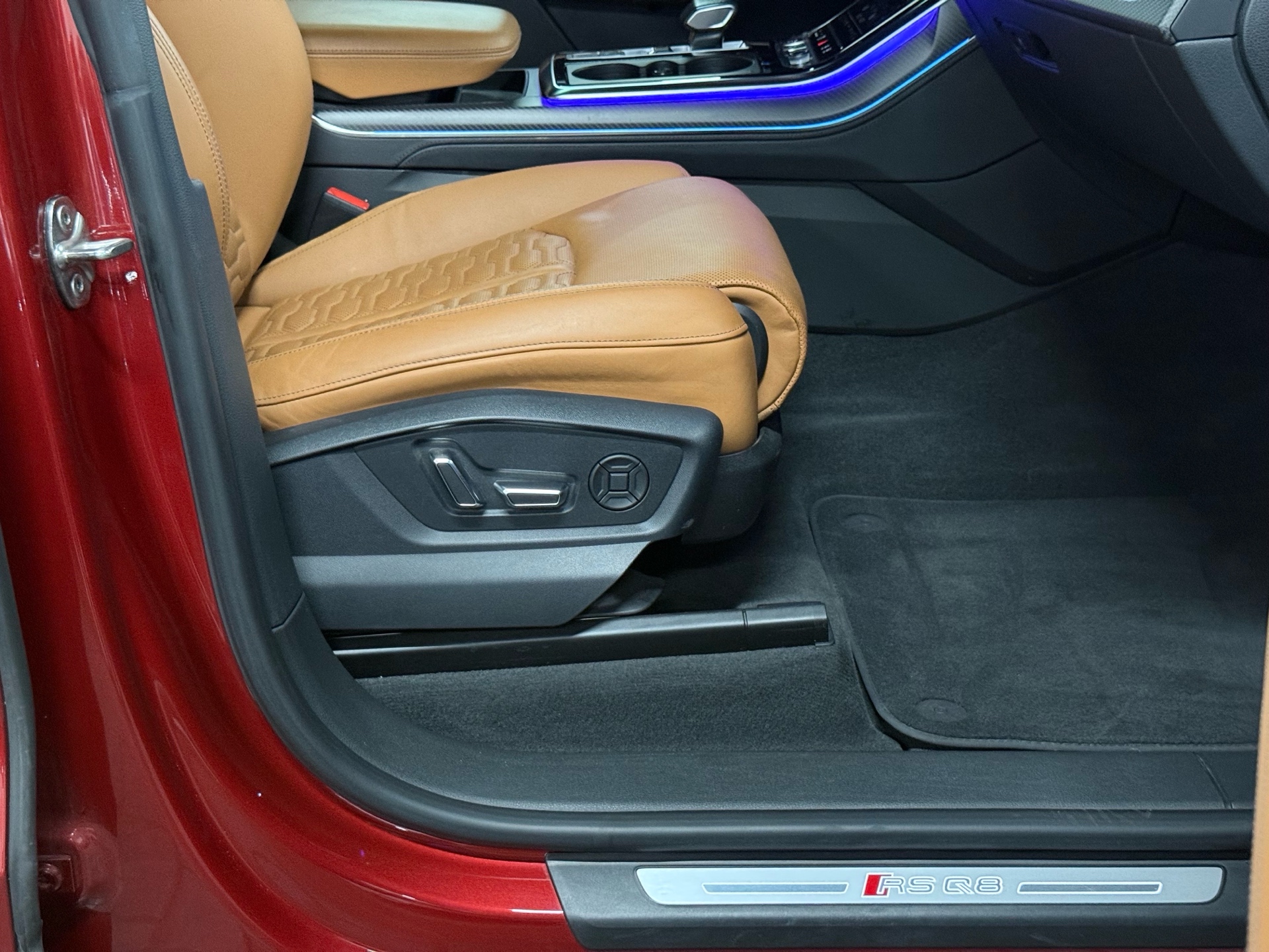2023 Audi RS Q8 4.0 TFSI quattro, Toronto, Cash