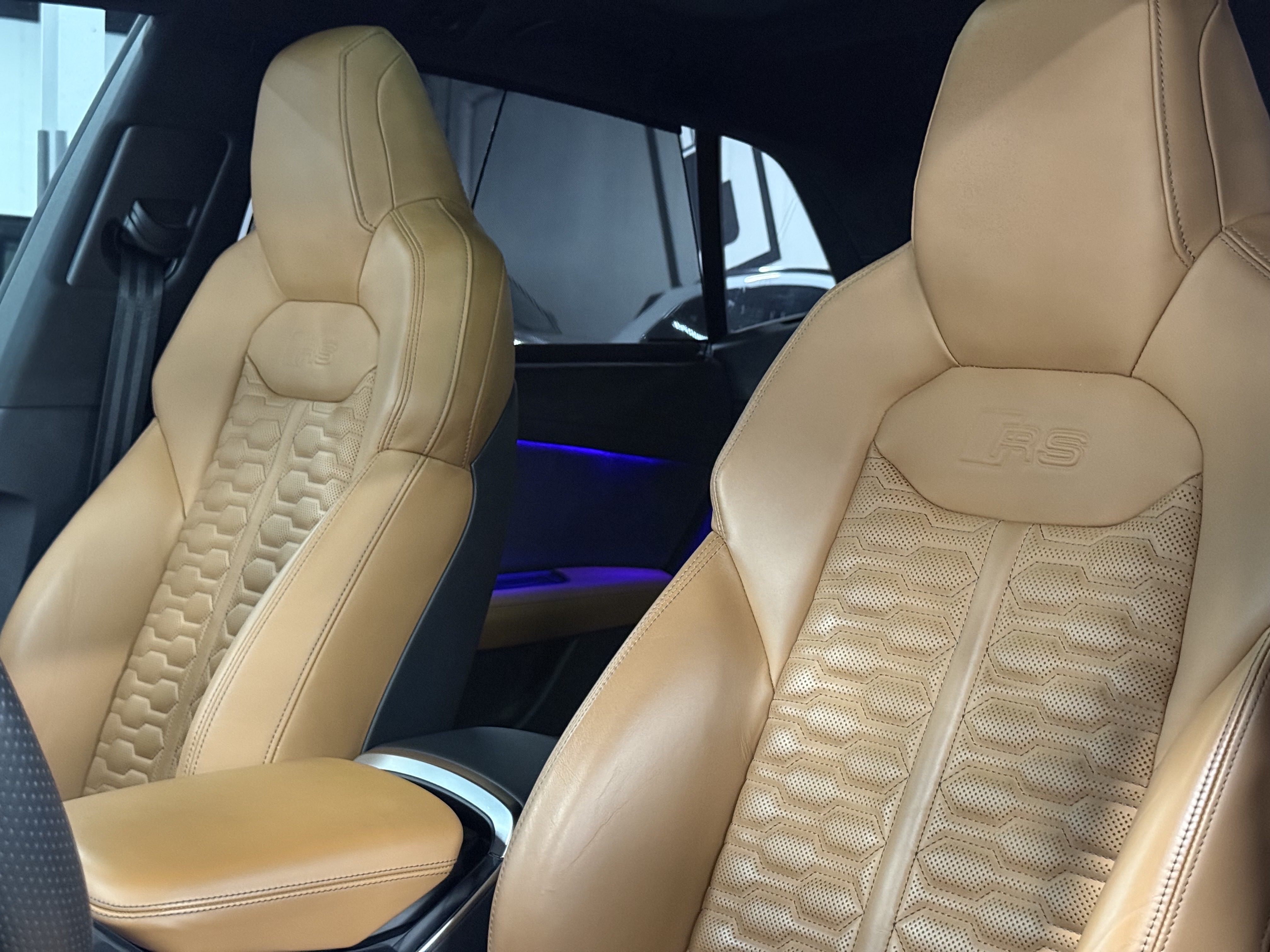 2023 Audi RS Q8 4.0 TFSI quattro, Toronto, Cash