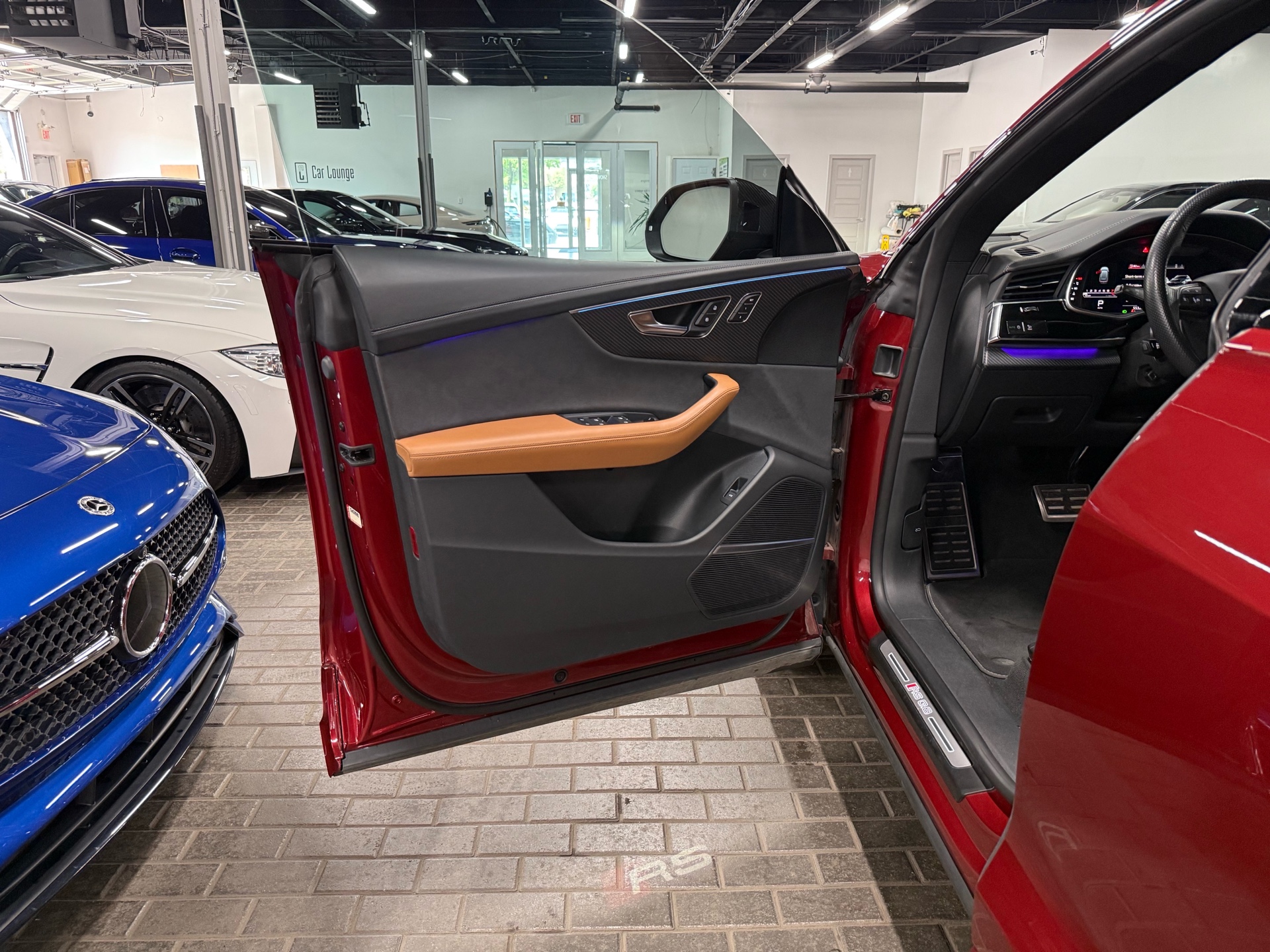 2023 Audi RS Q8 4.0 TFSI quattro, Toronto, Cash