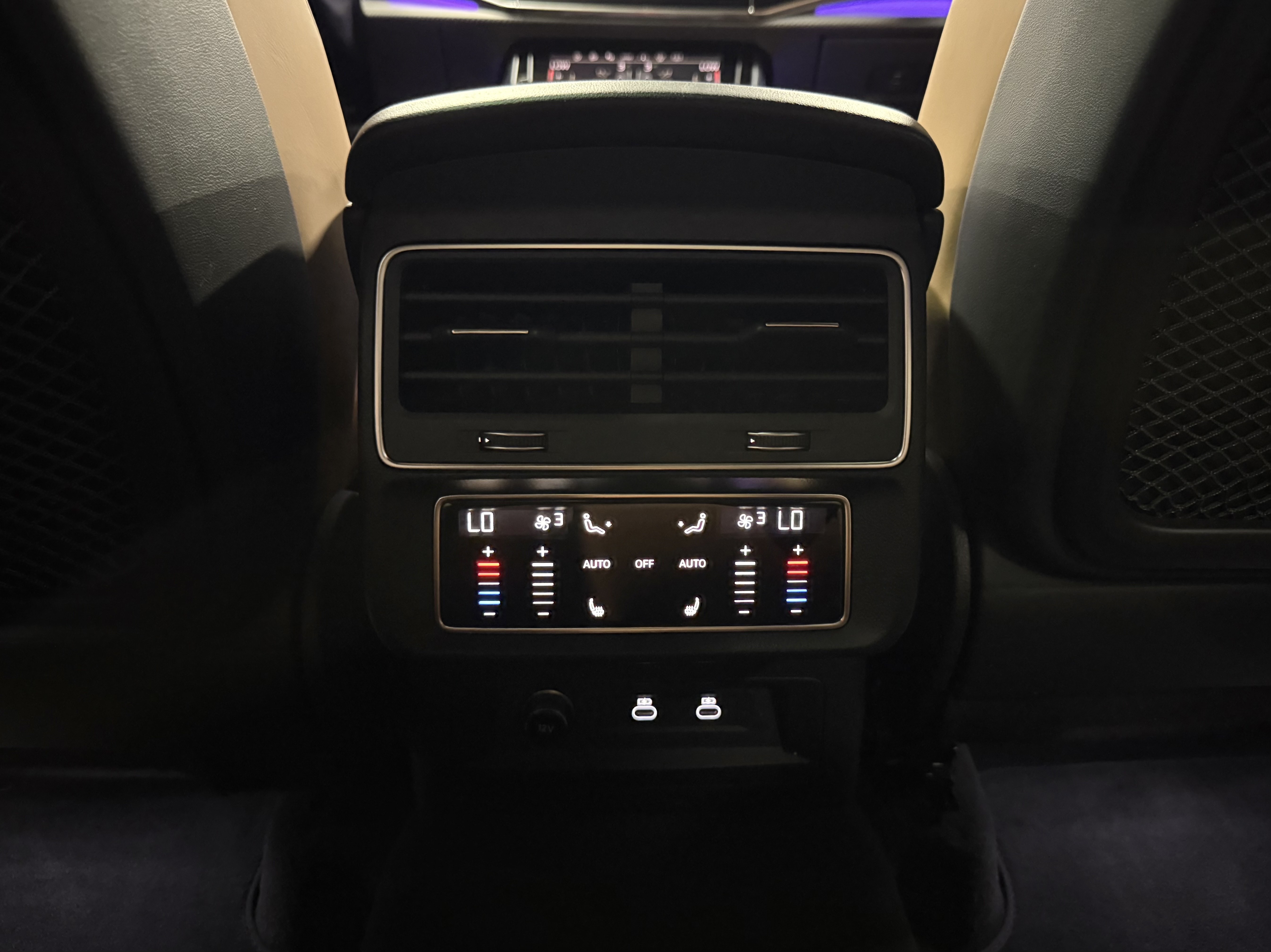 2023 Audi RS Q8 4.0 TFSI quattro, Toronto, Cash
