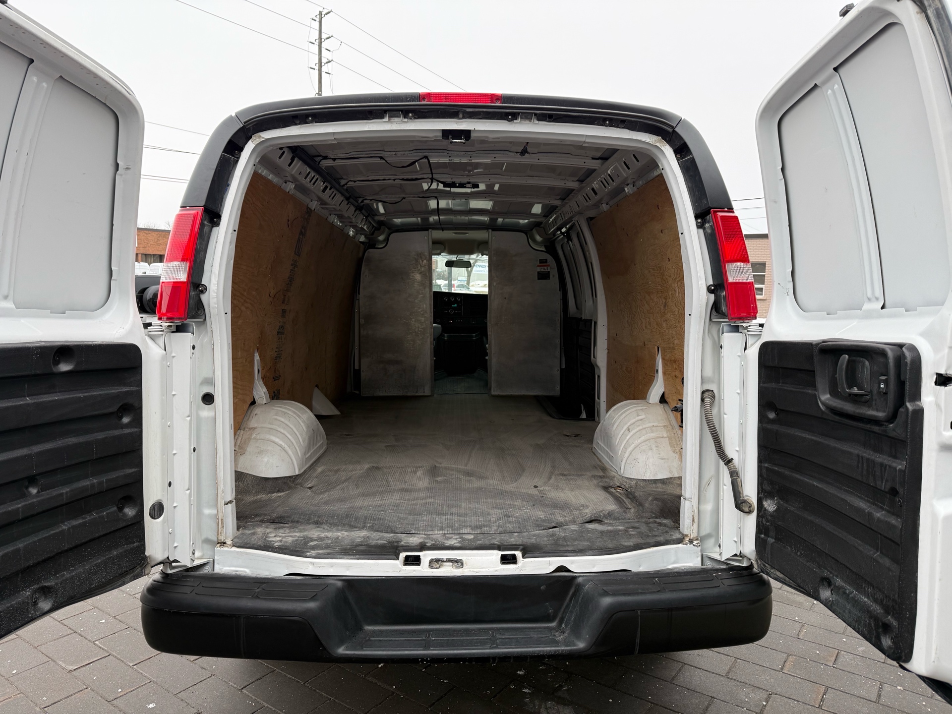 2023 GMC Savana Cargo RWD 2500 EXTENDED 155", 多伦多, 全款车