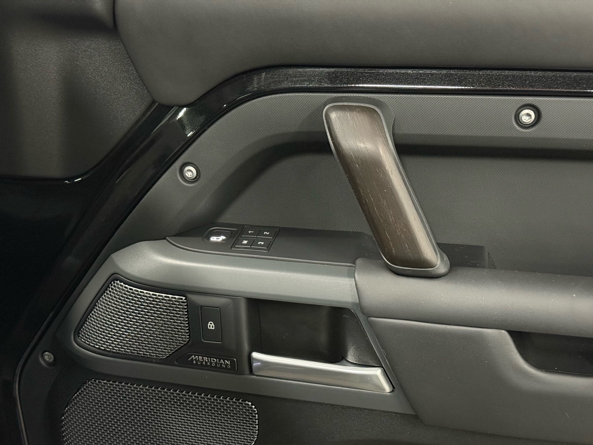 2023 Land Rover Defender 110 X AWD, 多伦多, 全款车