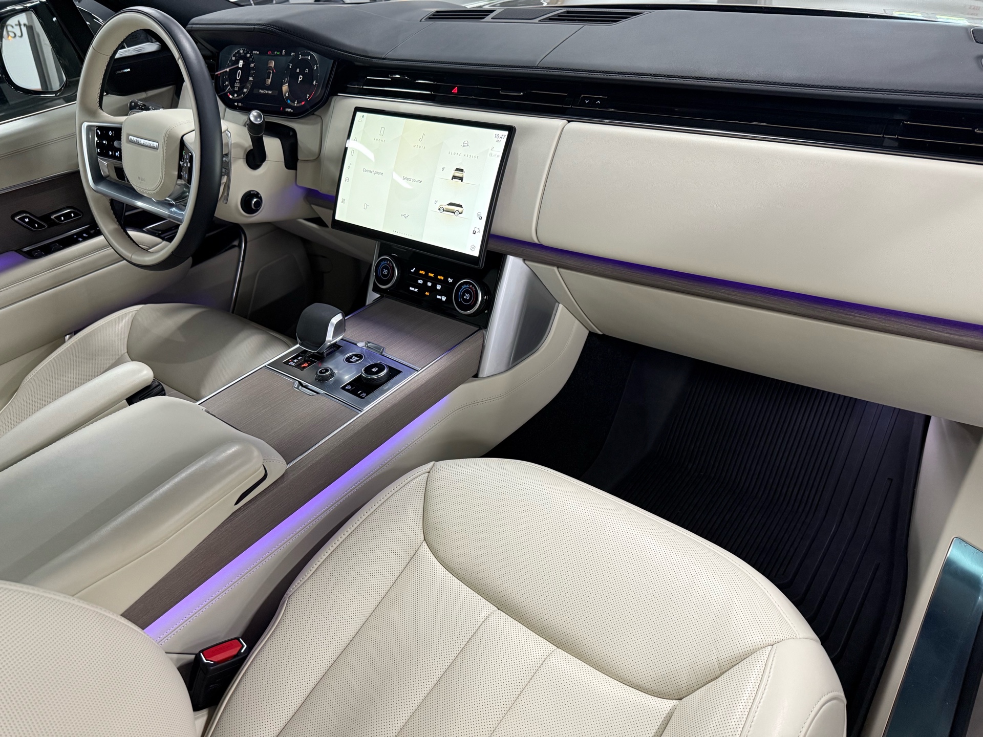 2023 Land Rover Range Rover P530 SE LWB, Toronto, Cash