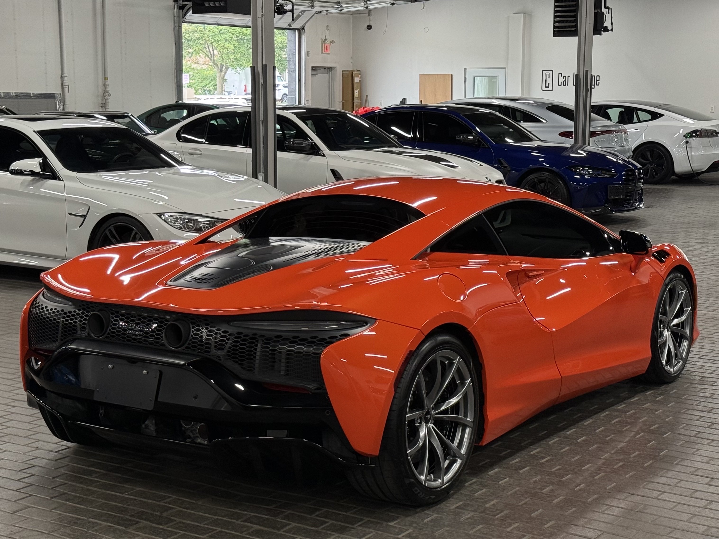 2023 McLaren Artura Coupe, Toronto, Cash