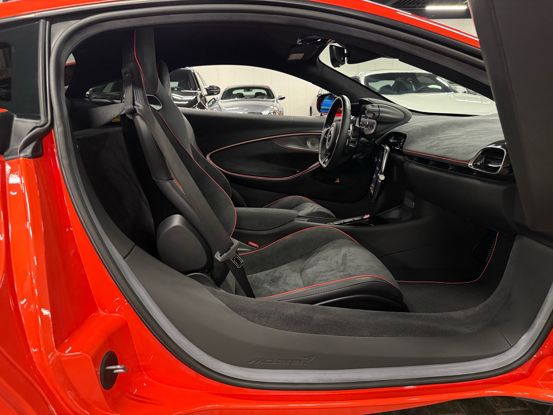 2023 McLaren Artura Coupe, Toronto, Cash