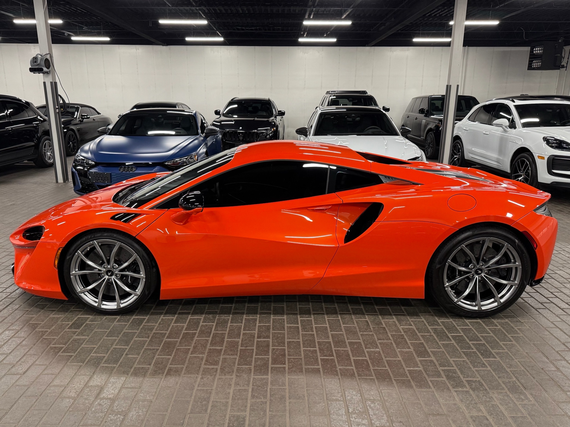 2023 McLaren Artura Coupe, Toronto, Cash