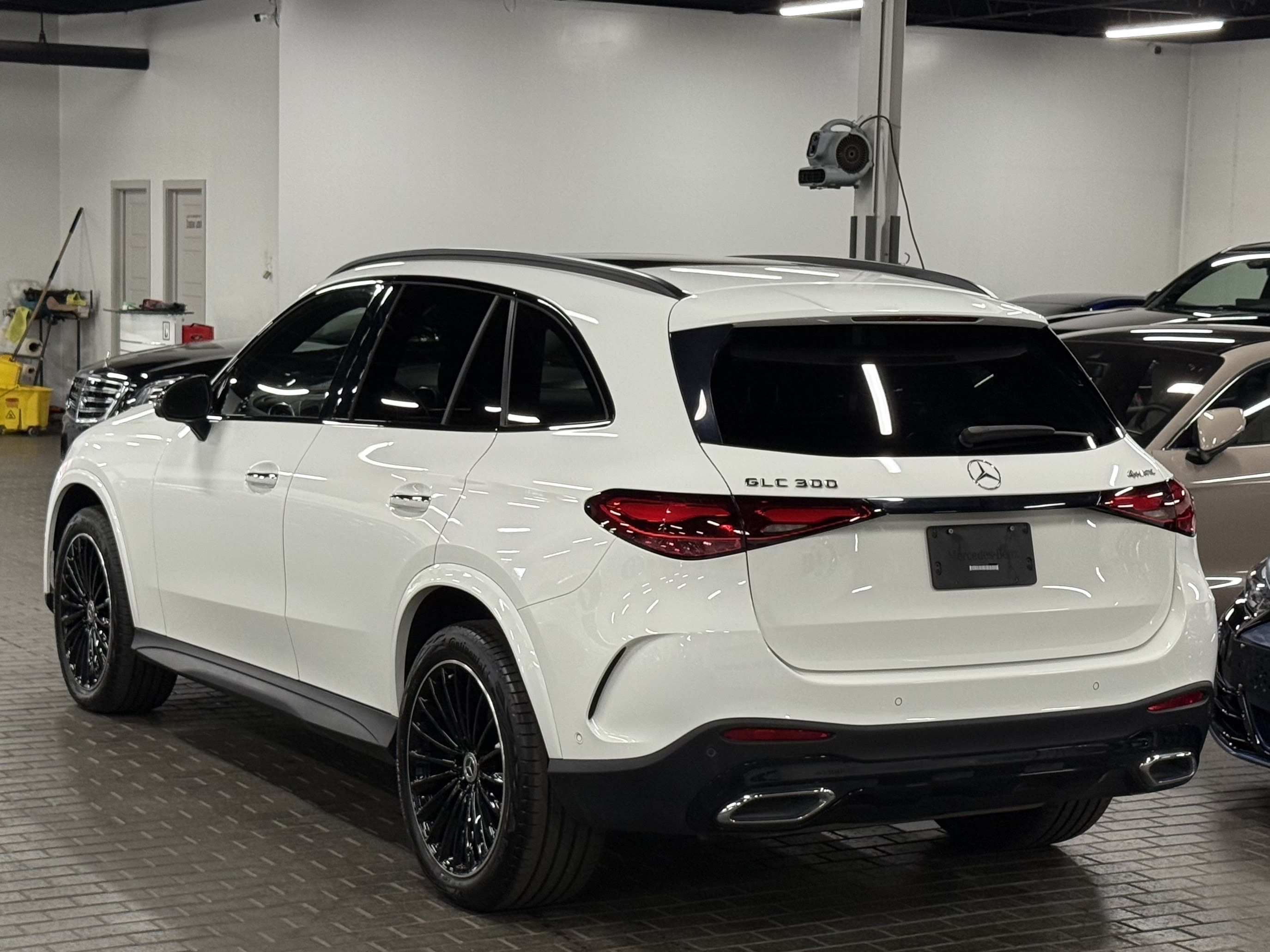 2023 Mercedes-Benz  GLC  GLC 300 4MATIC SUV , 多伦多, 第三方LEASE