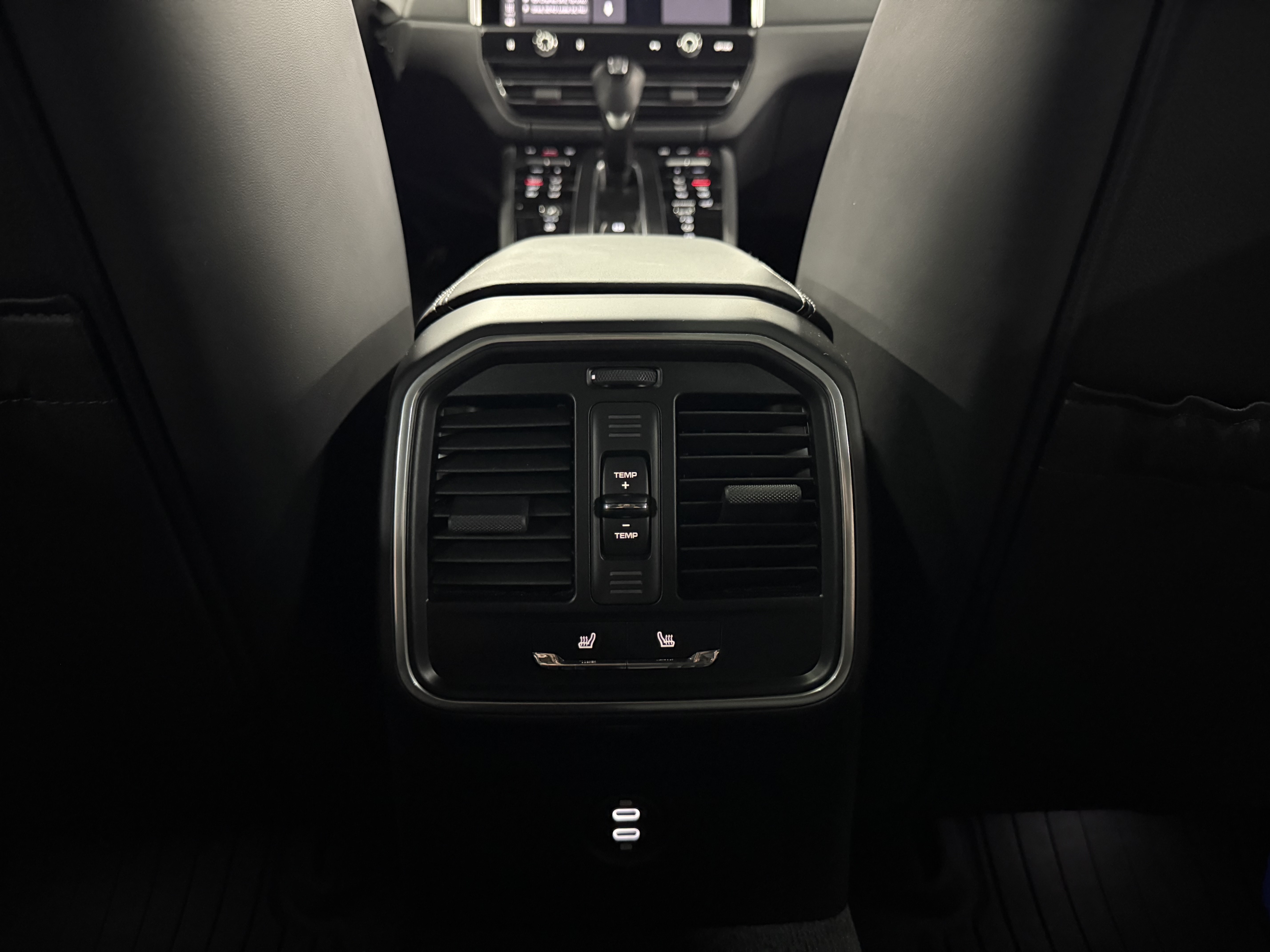 2023 Porsche Macan T, Toronto, Cash