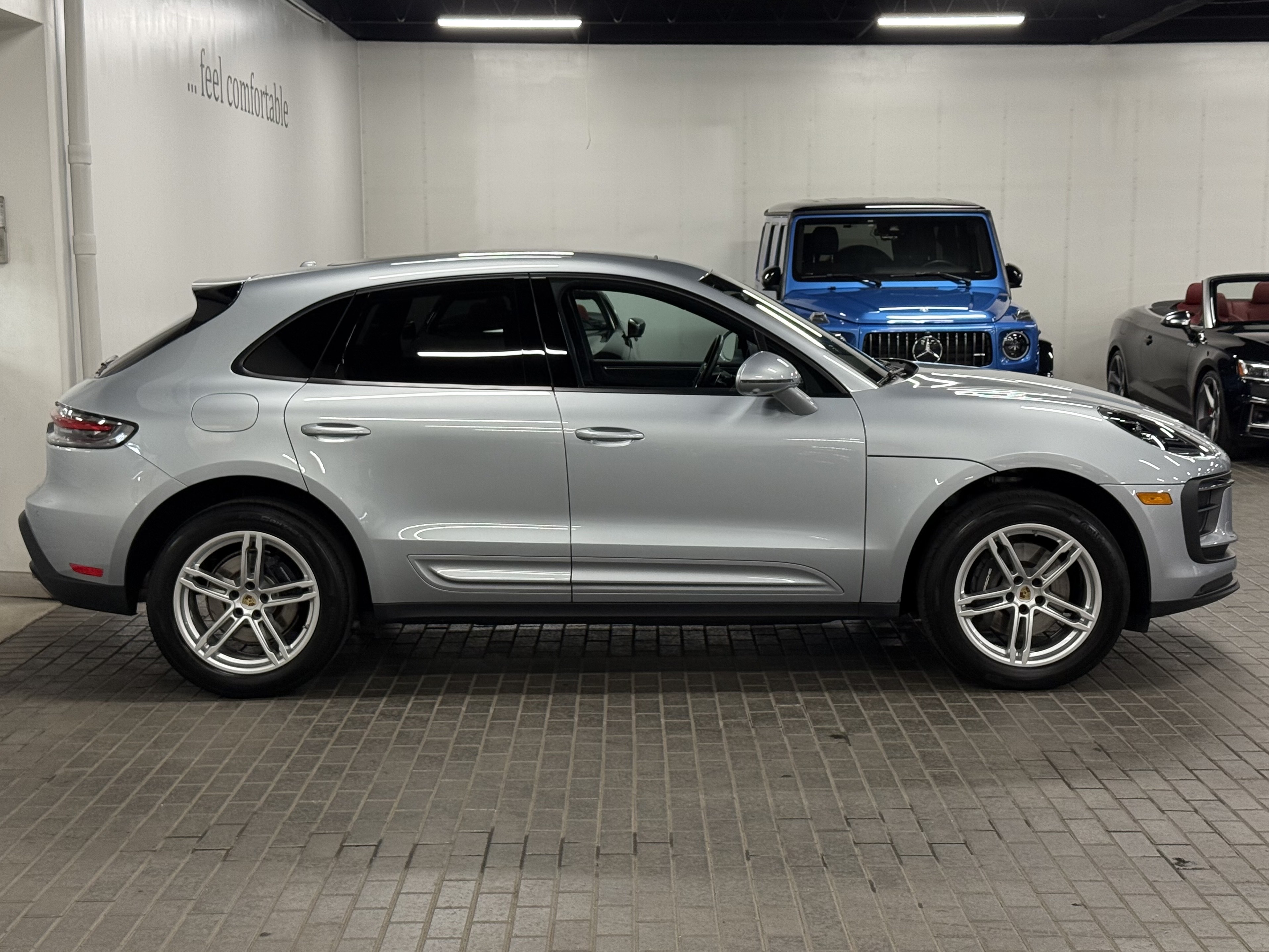 2023 Porsche Macan AWD, Toronto, Cash