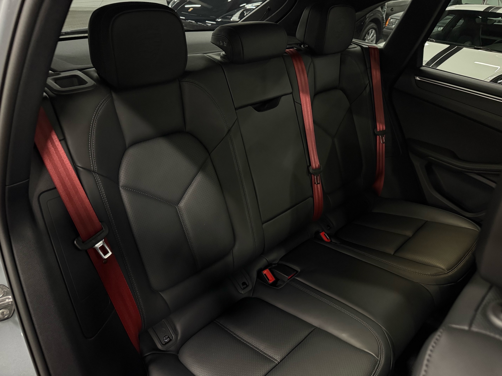 2023 Porsche Macan AWD, Toronto, Cash