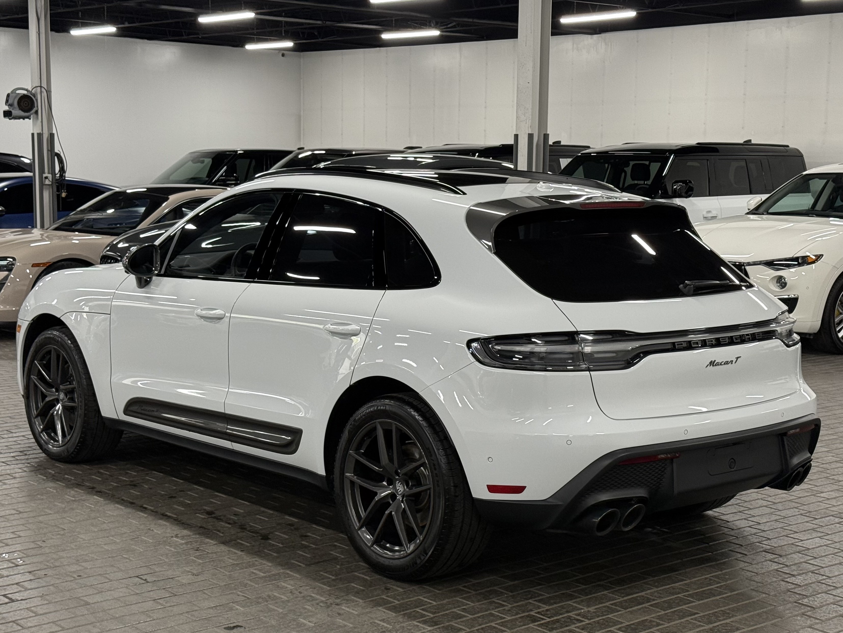 2023 Porsche Macan T, Toronto, Cash