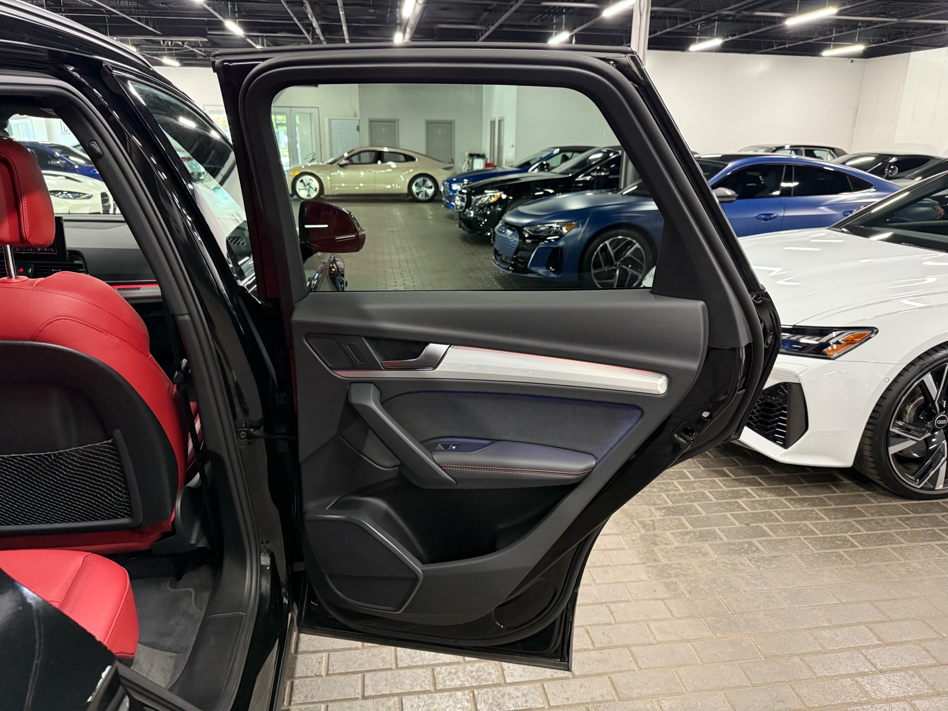 2024 Audi SQ5 Progressiv 3.0 TFSI quattro, Toronto, Cash