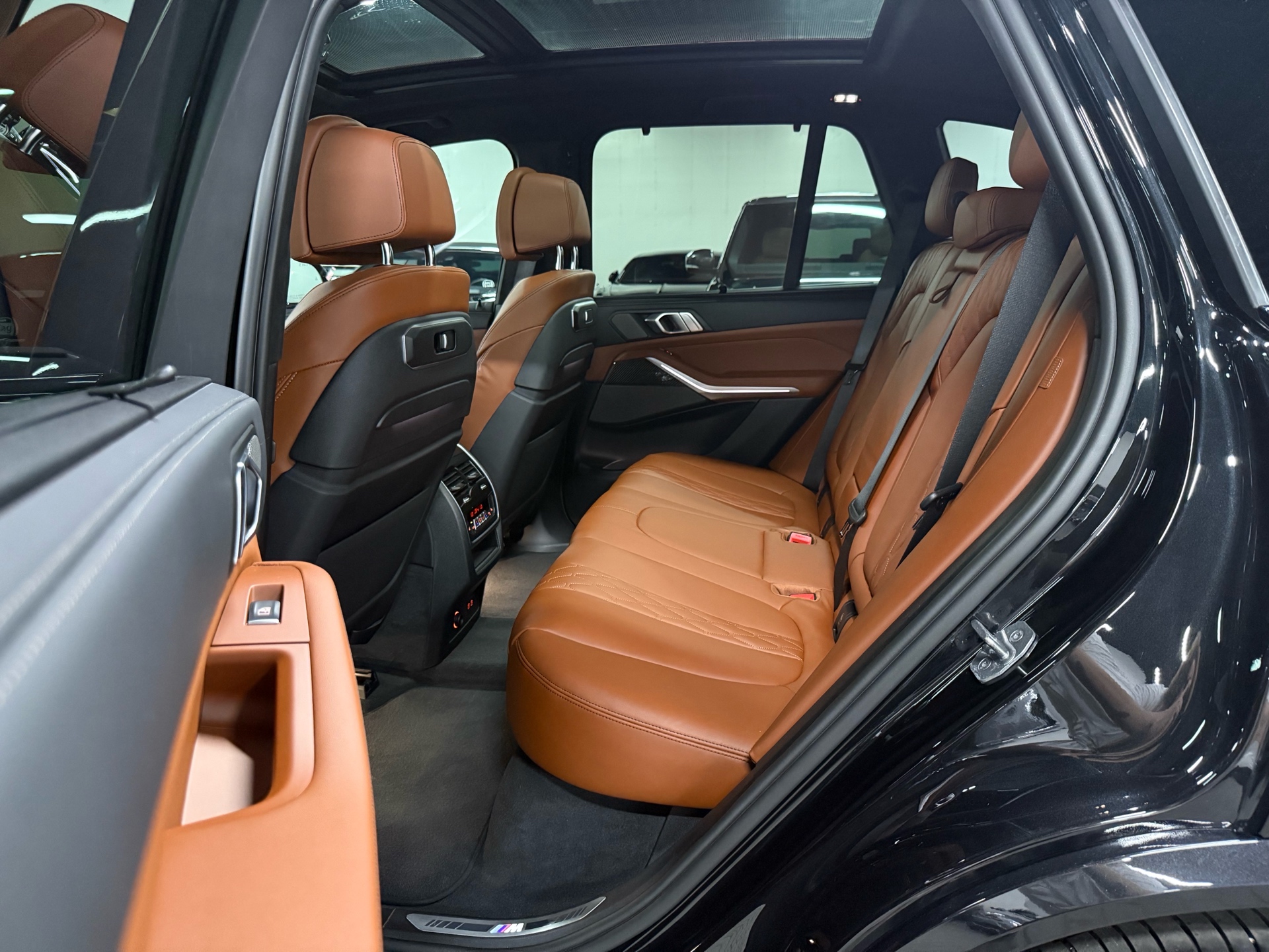 2024 BMW X5 M60i xDrive Sports Activity Vehicle, Toronto, Cash