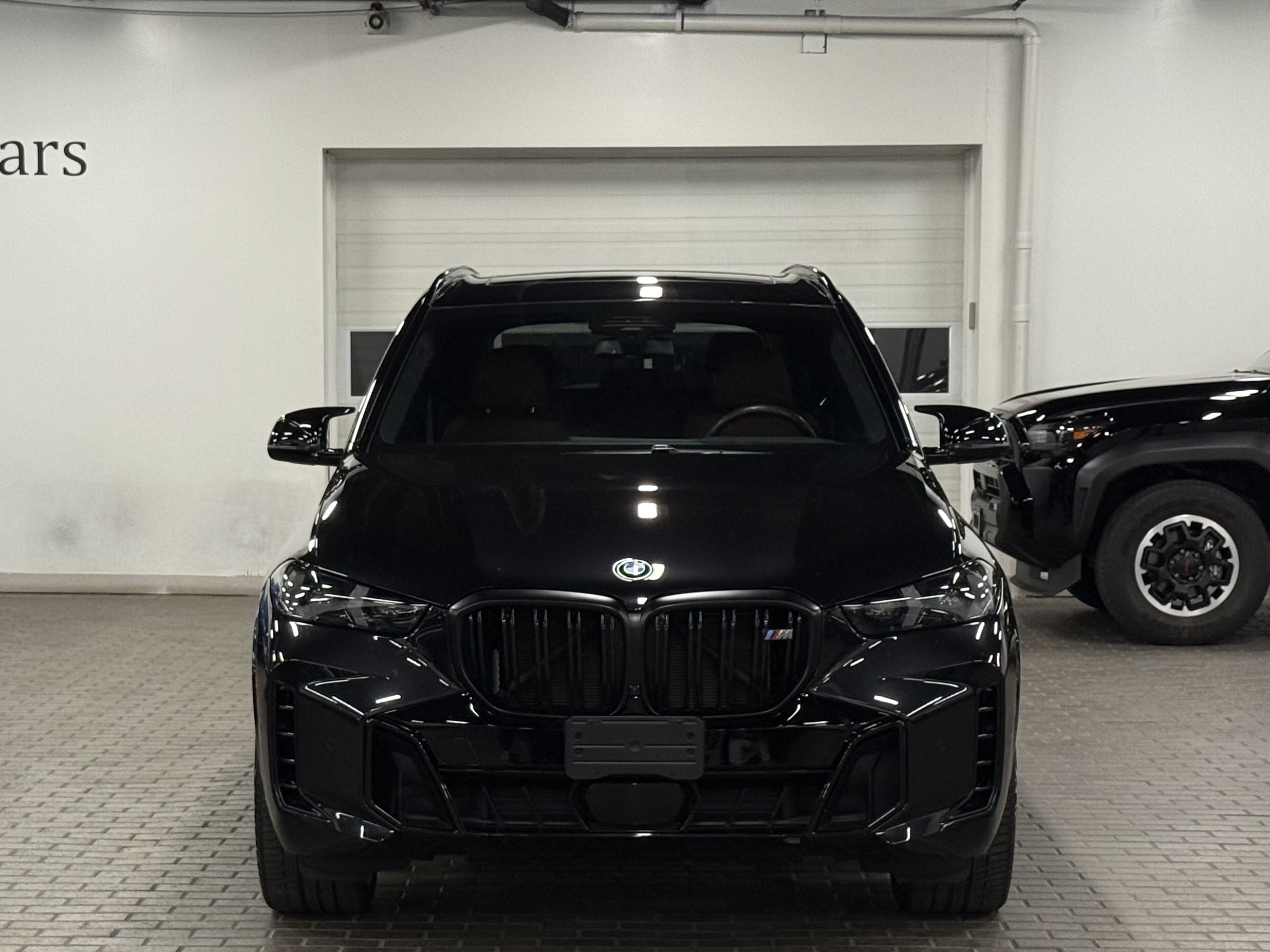 2024 BMW X5 M60i xDrive Sports Activity Vehicle, Toronto, Cash