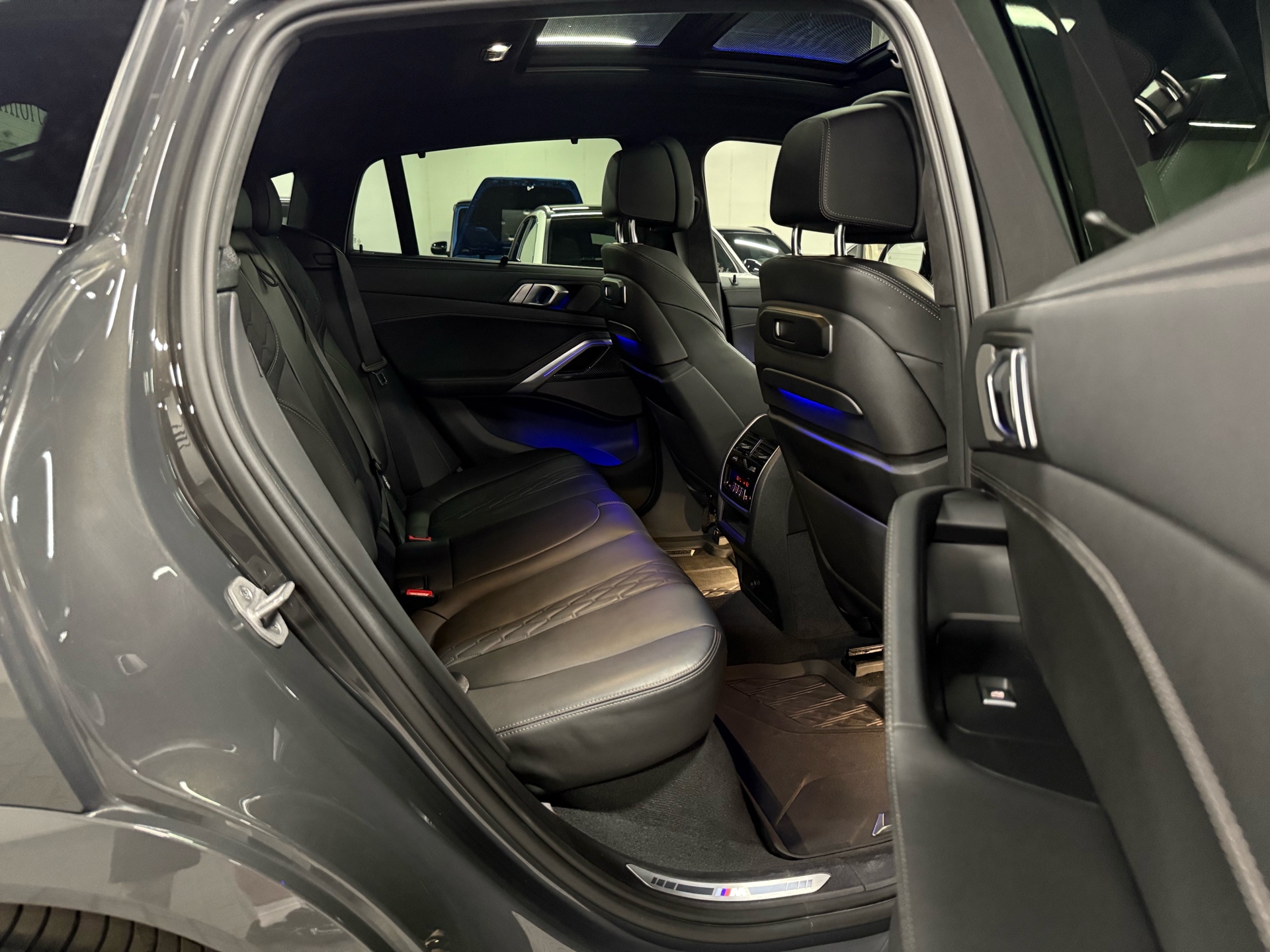 2024 BMW X6 M60i xDrive Sports Activity Coupe, 多伦多, 全款车