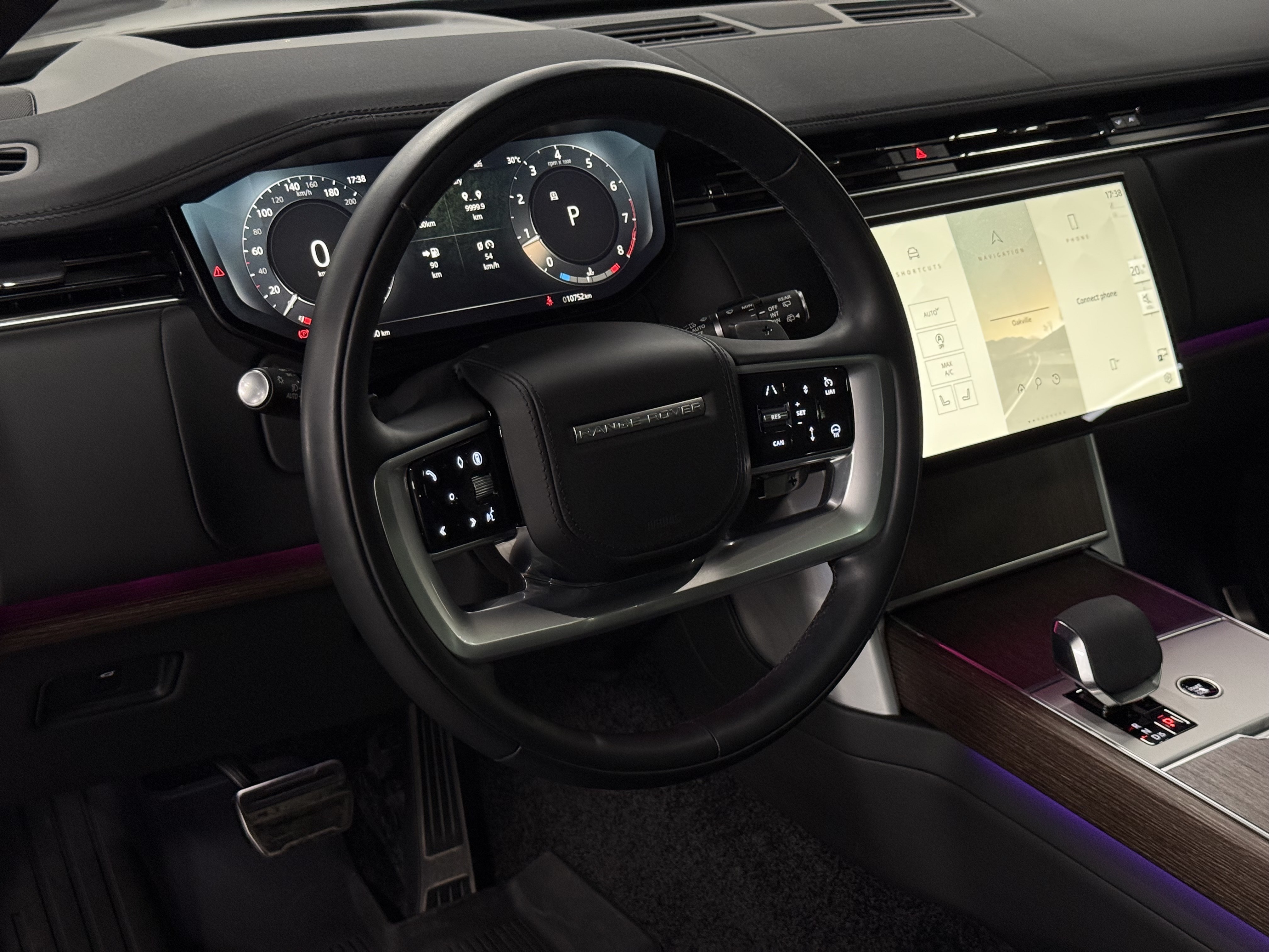 2024 Land Rover Range Rover P530 SE SWB, Toronto, Cash
