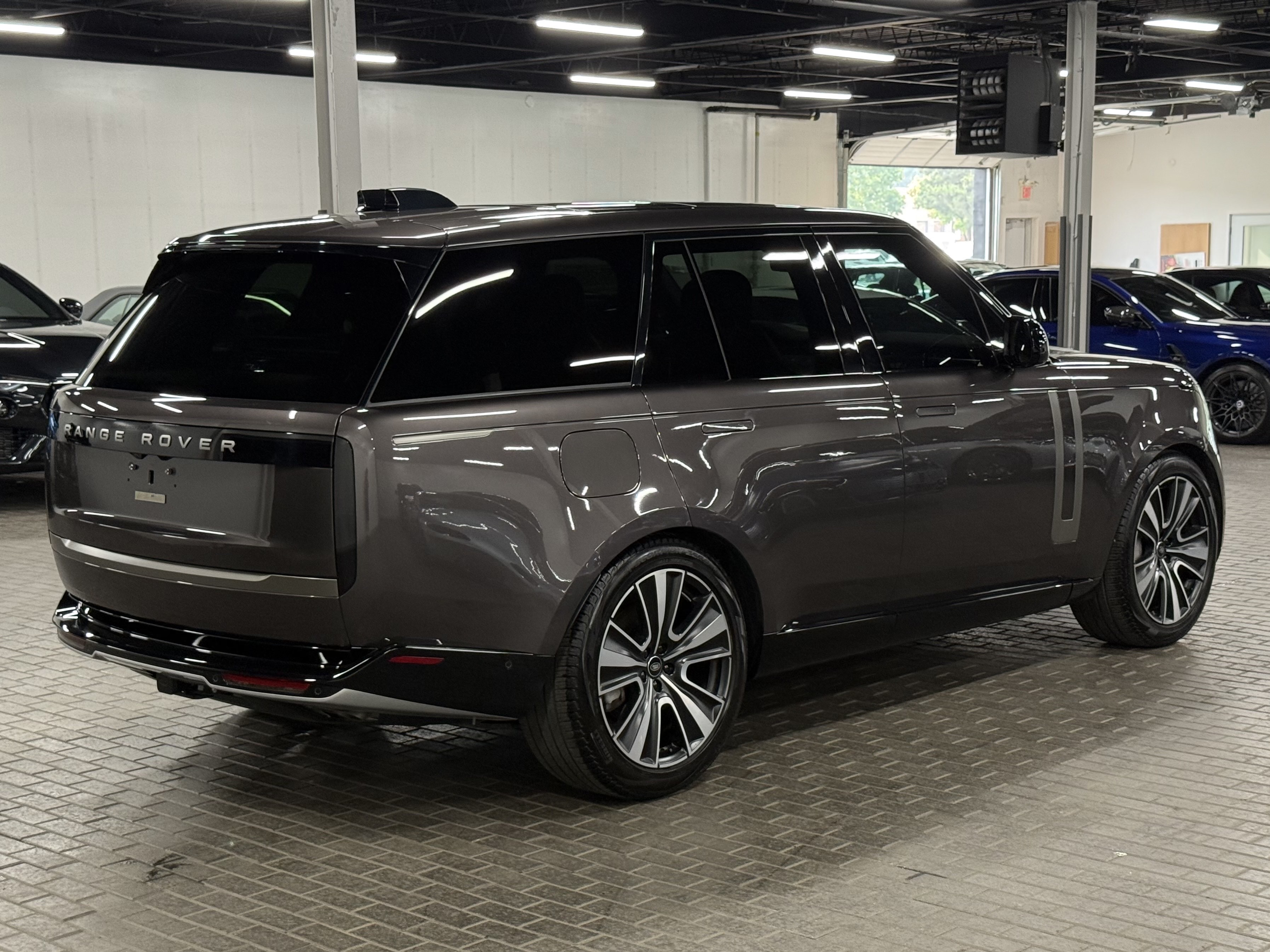 2024 Land Rover Range Rover P530 SE SWB, Toronto, Cash