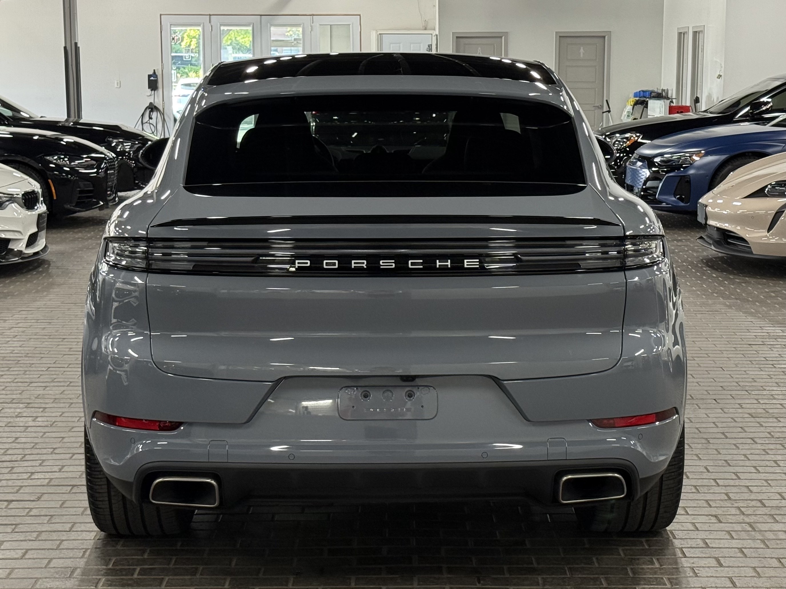 2024 Porsche Cayenne Coupe AWD, Toronto, Cash