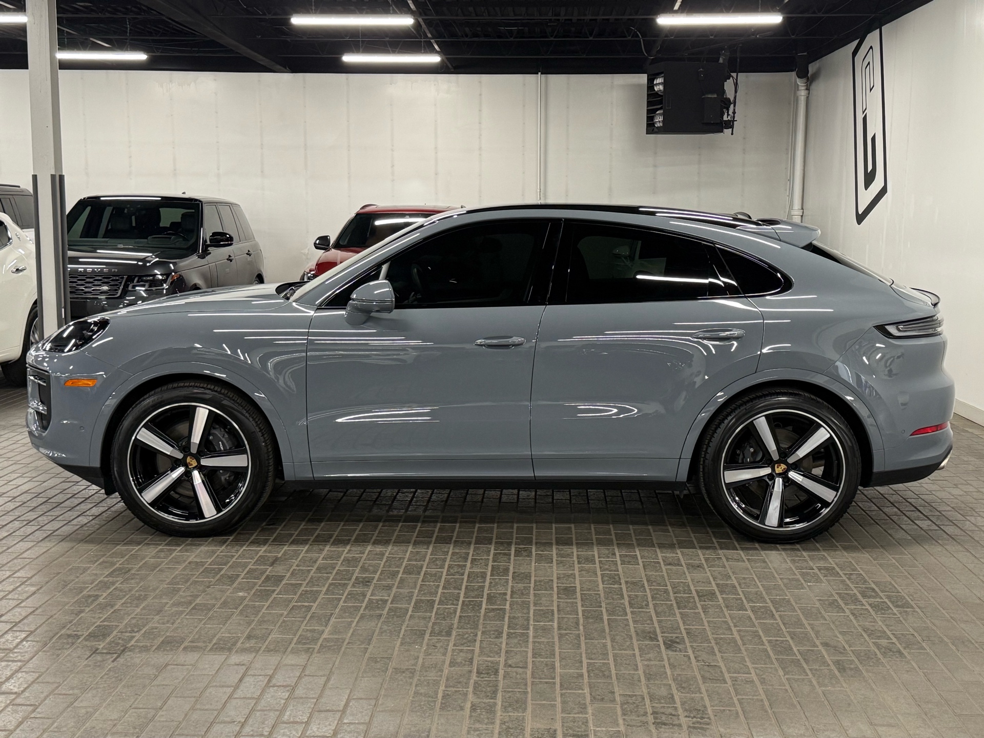 2024 Porsche Cayenne Coupe AWD, Toronto, Cash