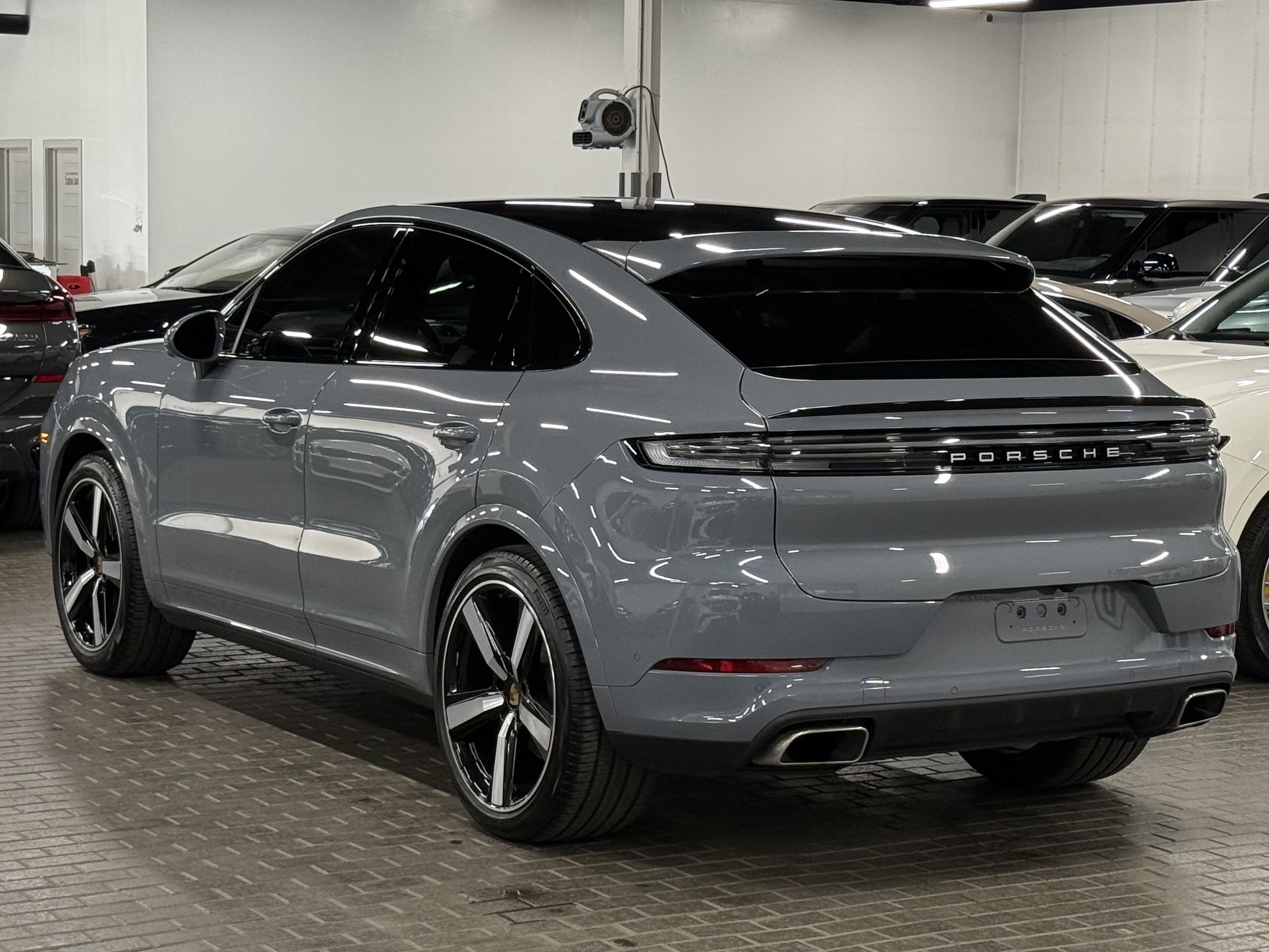 2024 Porsche Cayenne Coupe AWD, Toronto, Cash