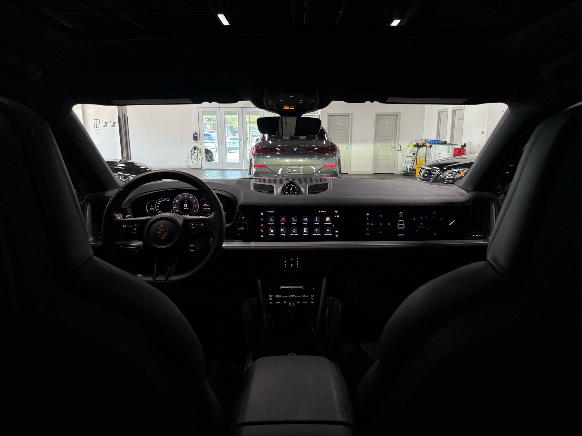2024 Porsche Cayenne Coupe AWD, Toronto, Cash