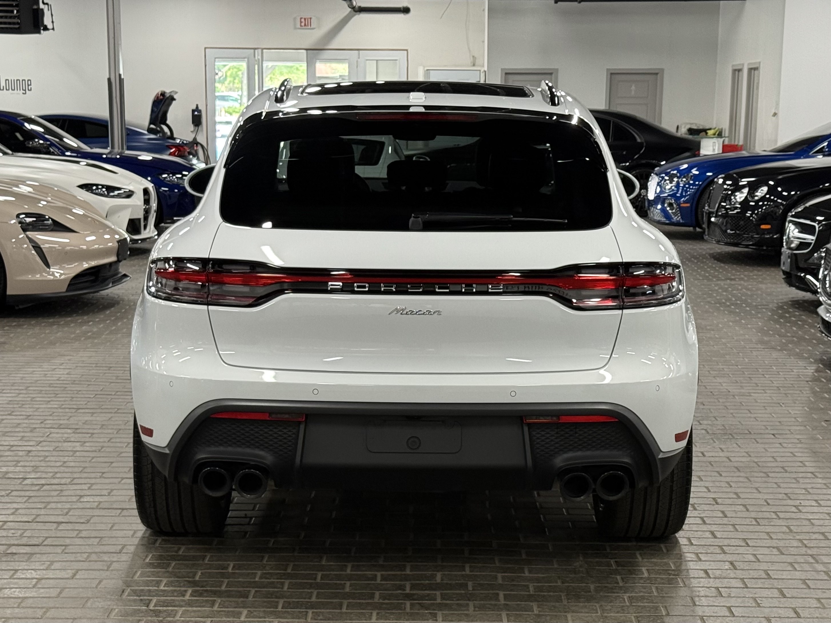 2024 Porsche Macan AWD, Toronto, Cash
