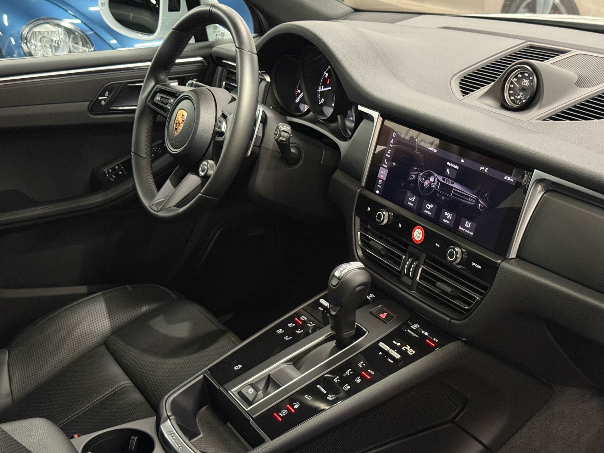 2024 Porsche Macan AWD, Toronto, Cash