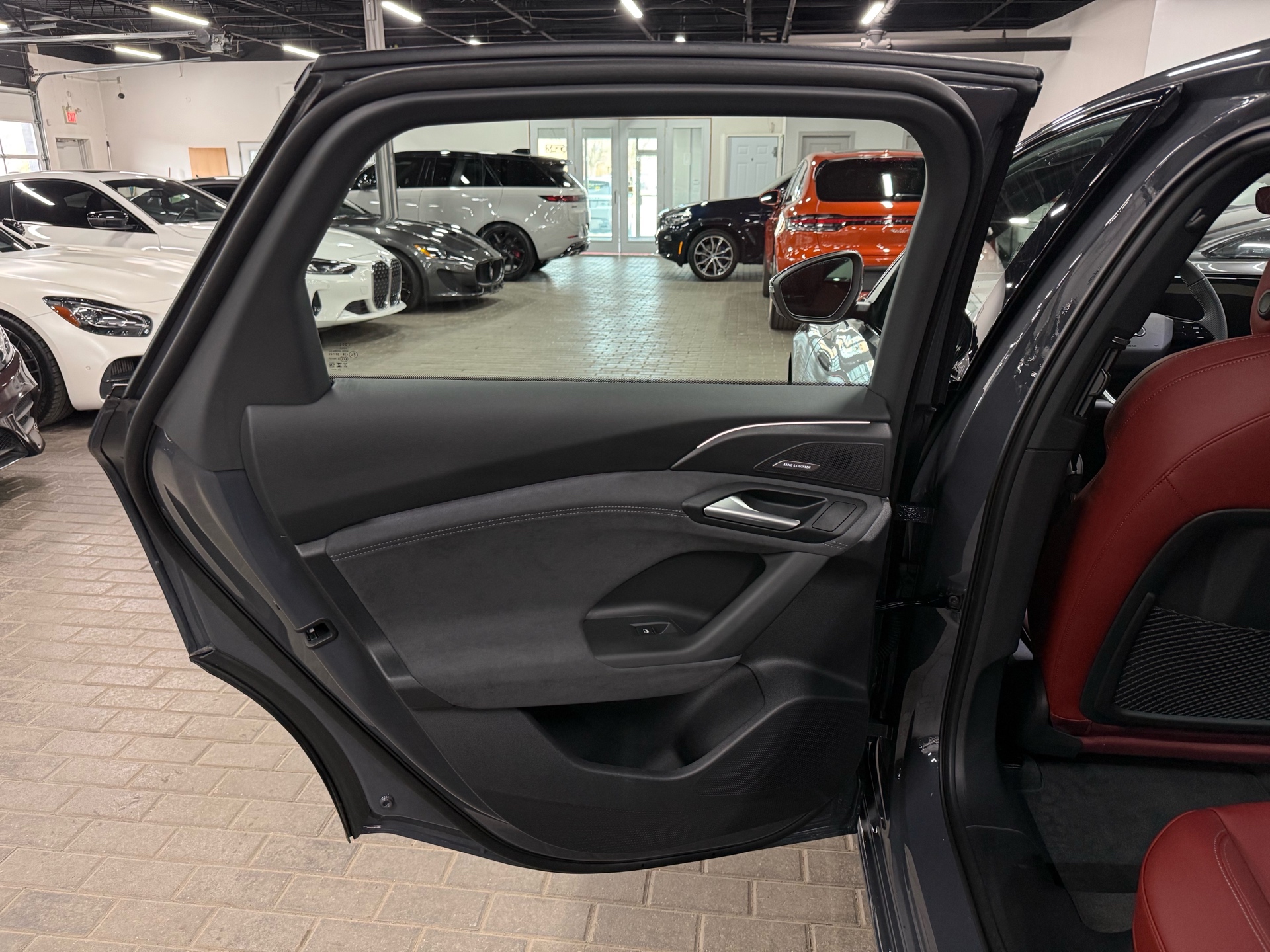 2025 AUDI S6 E-TRON QUATTRO TECHNIK, 多伦多, 全款车