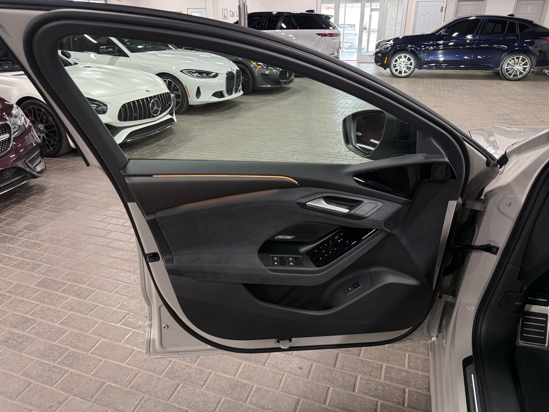 2025 AUDI S6 E-TRON QUATTRO TECHNIK, 多伦多, 全款车