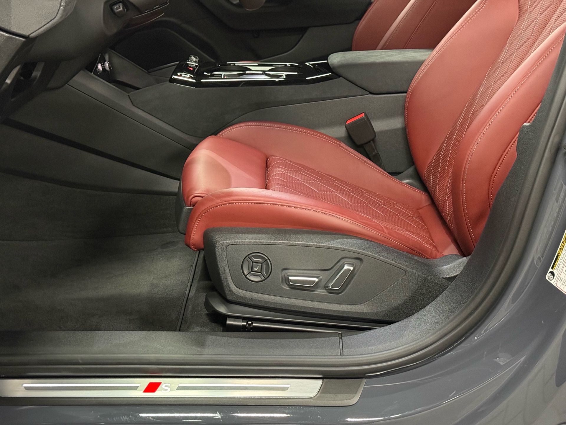 2025 AUDI S6 E-TRON QUATTRO TECHNIK, 多伦多, 全款车