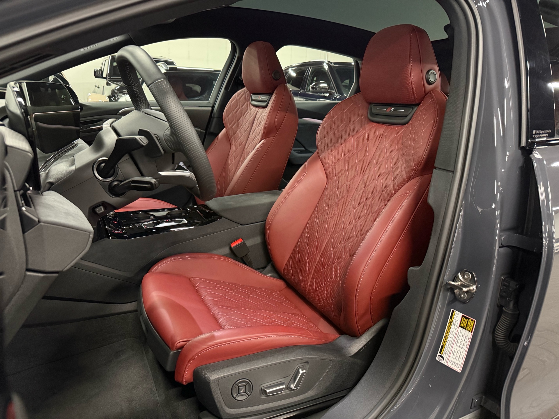 2025 AUDI S6 E-TRON QUATTRO TECHNIK, 多伦多, 全款车