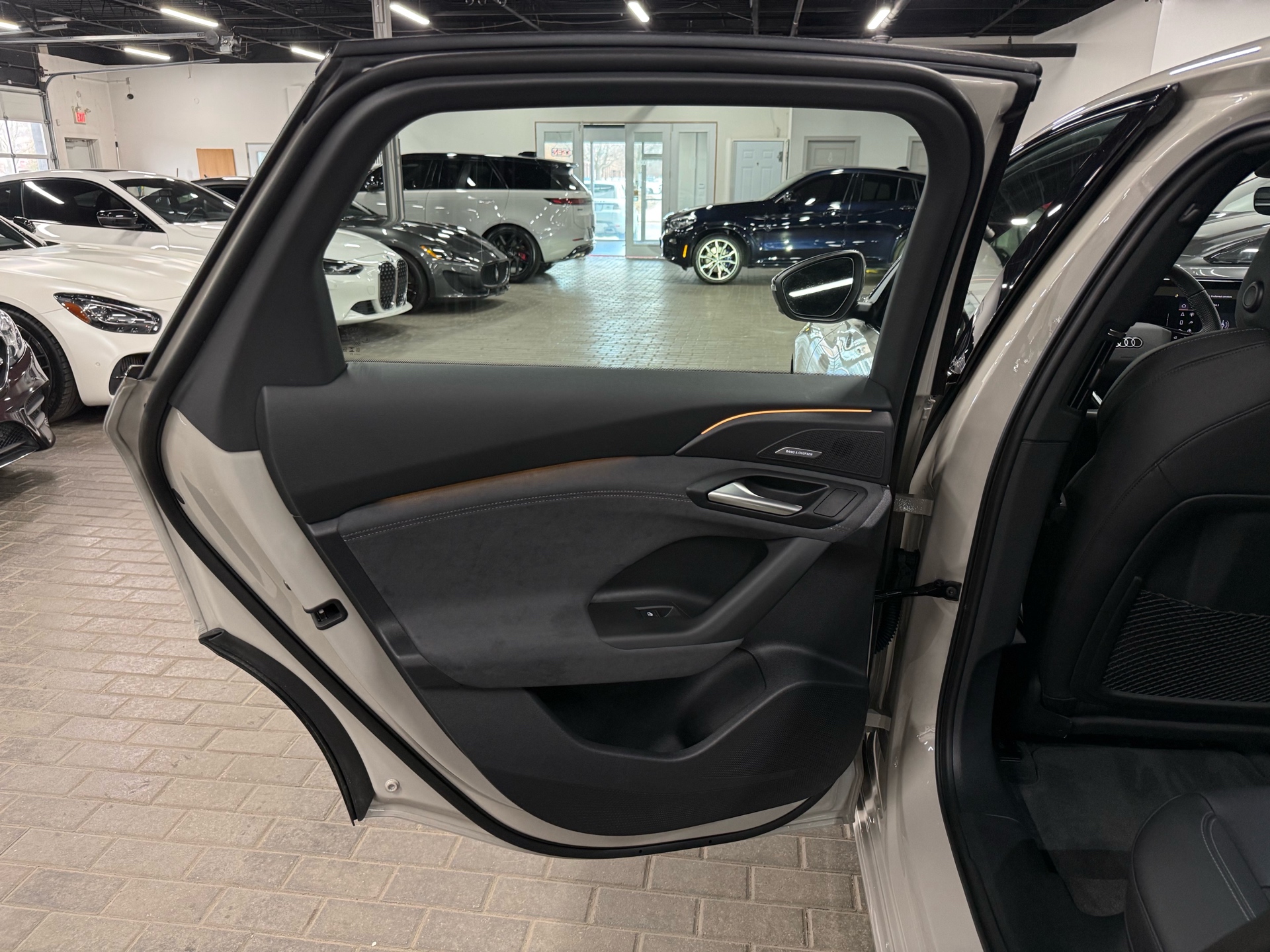 2025 AUDI S6 E-TRON QUATTRO TECHNIK, 多伦多, 全款车