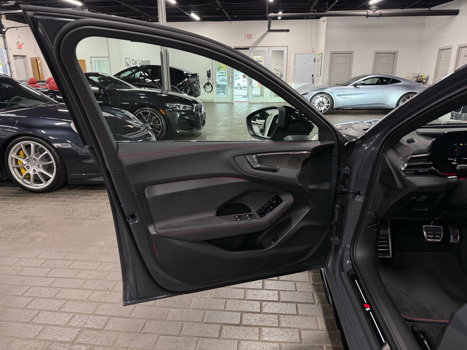 2025 Audi A5 Technik 2.0 TFSI quattro SPORTBACK, 多伦多, 全款车