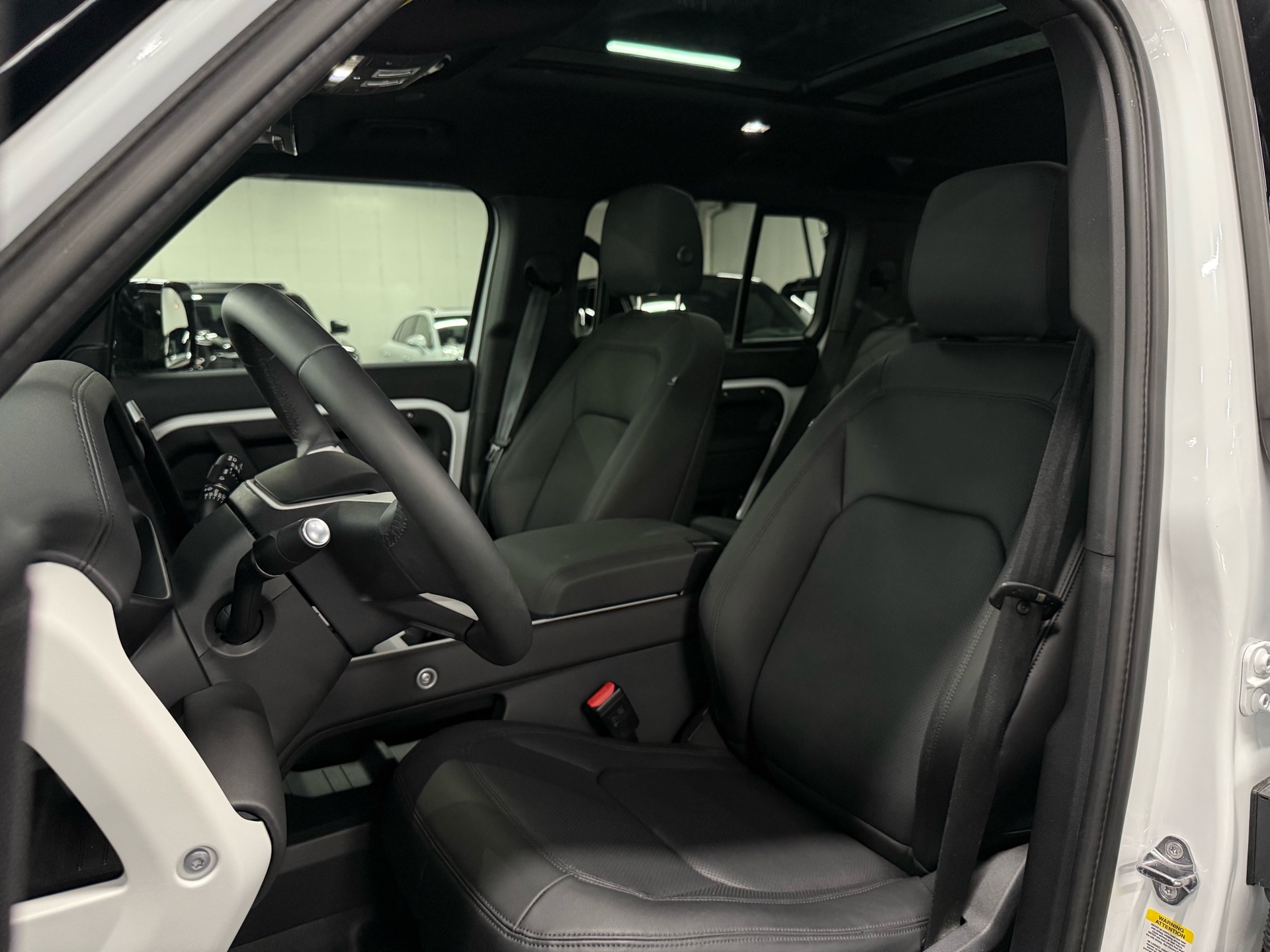 2025 Land Rover Defender 110 P300 S, Toronto, Cash