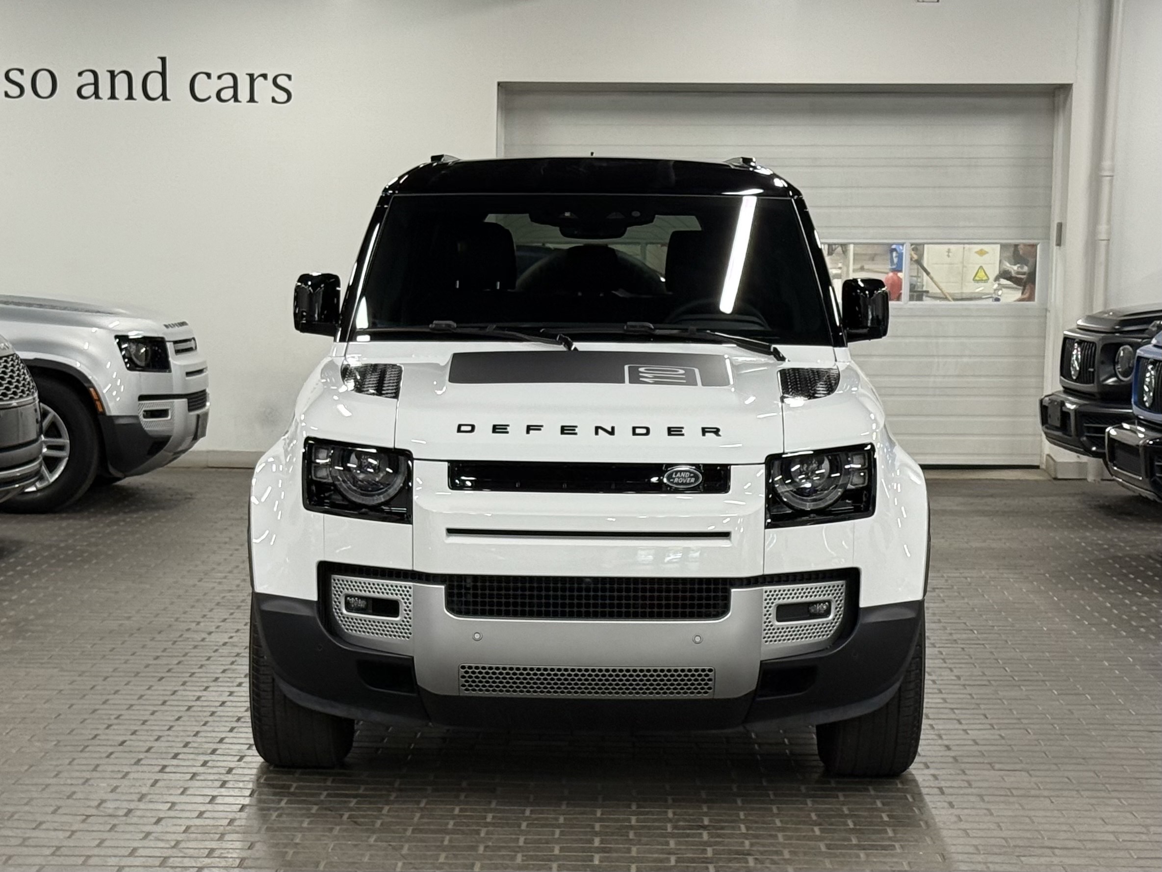 2025 Land Rover Defender 110 P300 S, Toronto, Cash