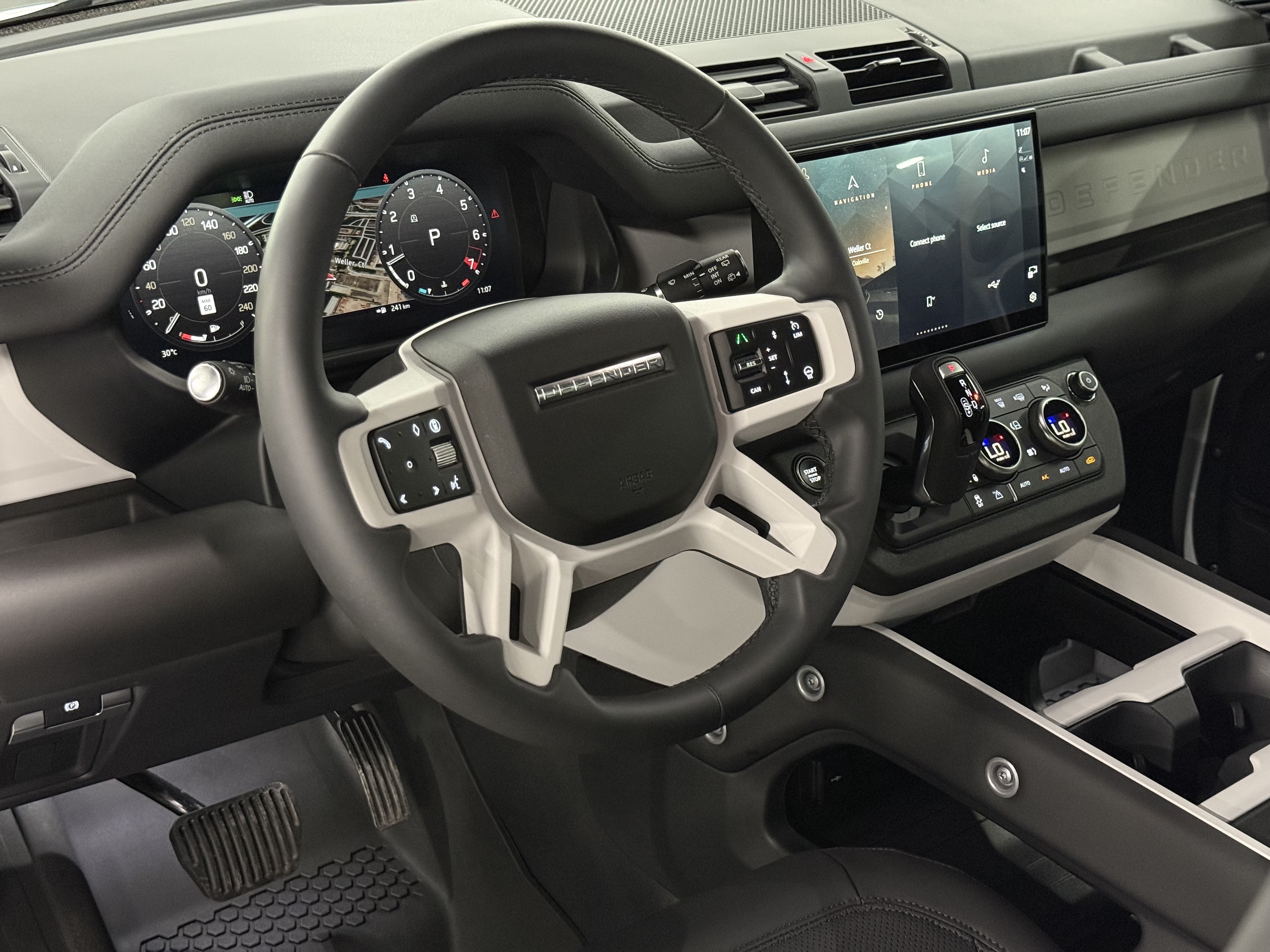 2025 Land Rover Defender 110 P300 S, Toronto, Cash