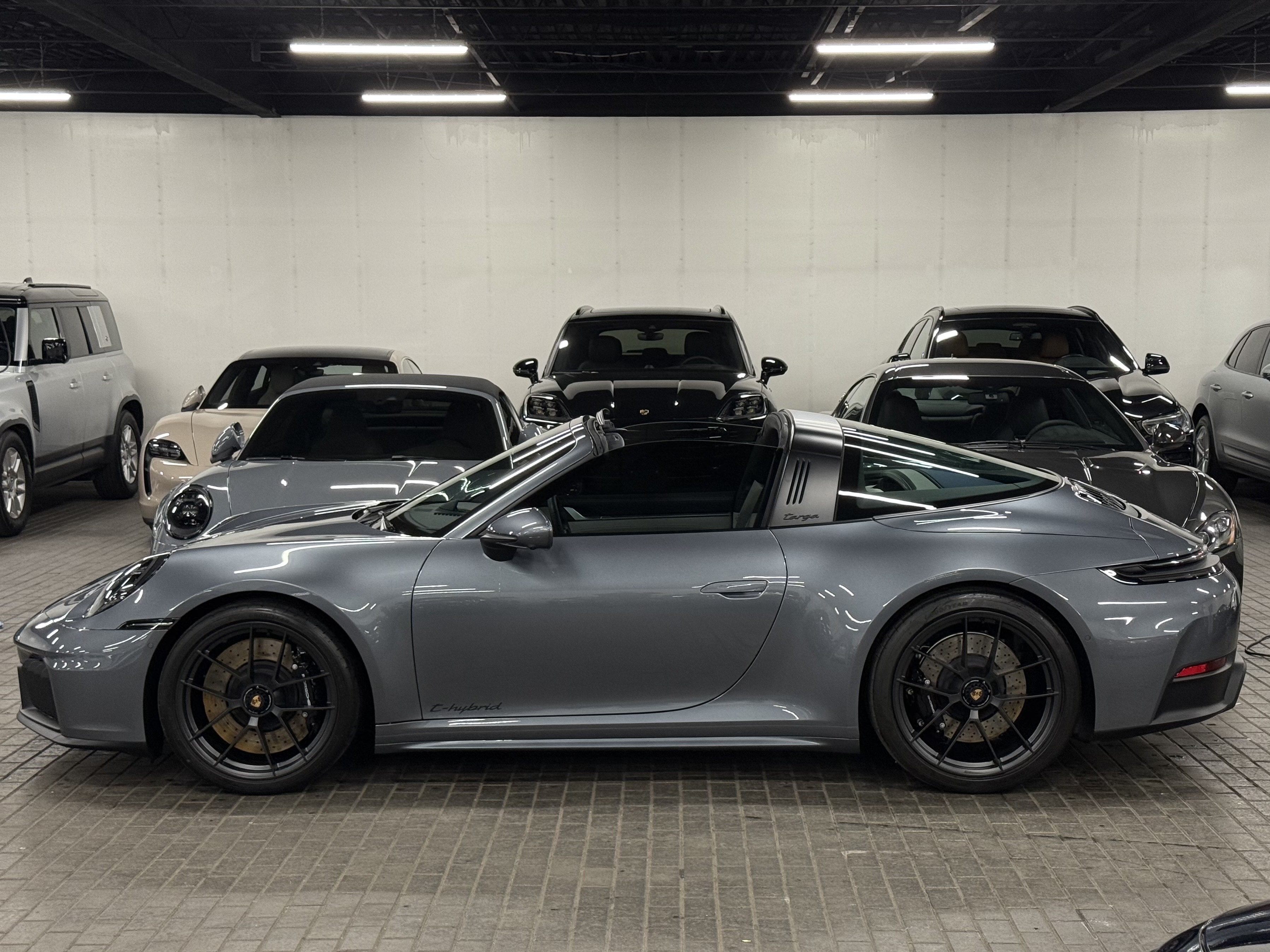 2025 Porsche 911 Targa 4 GTS T-HYBRID, 多伦多, 全款车