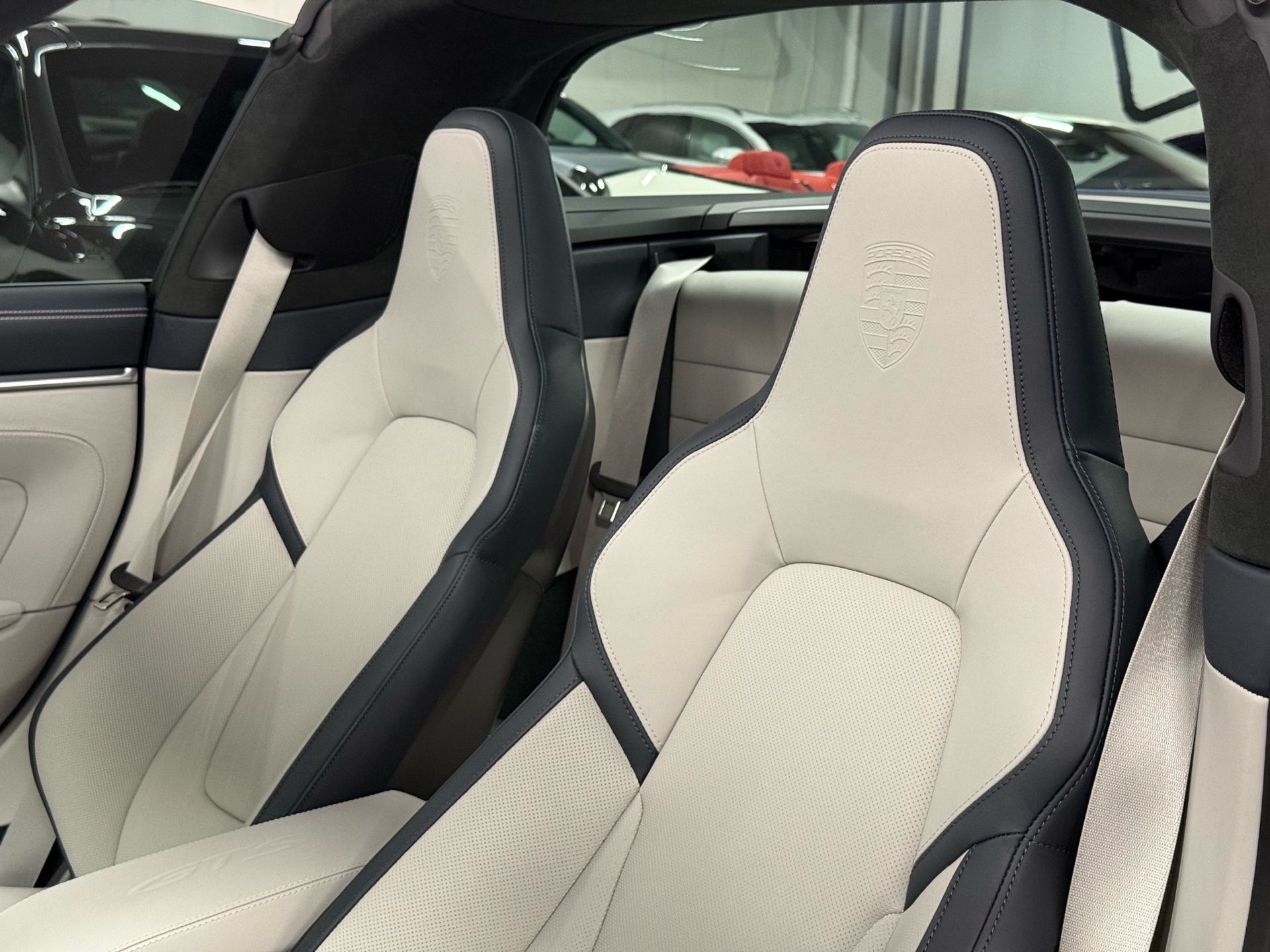 2025 Porsche 911 Targa 4 GTS T-HYBRID, 多伦多, 全款车