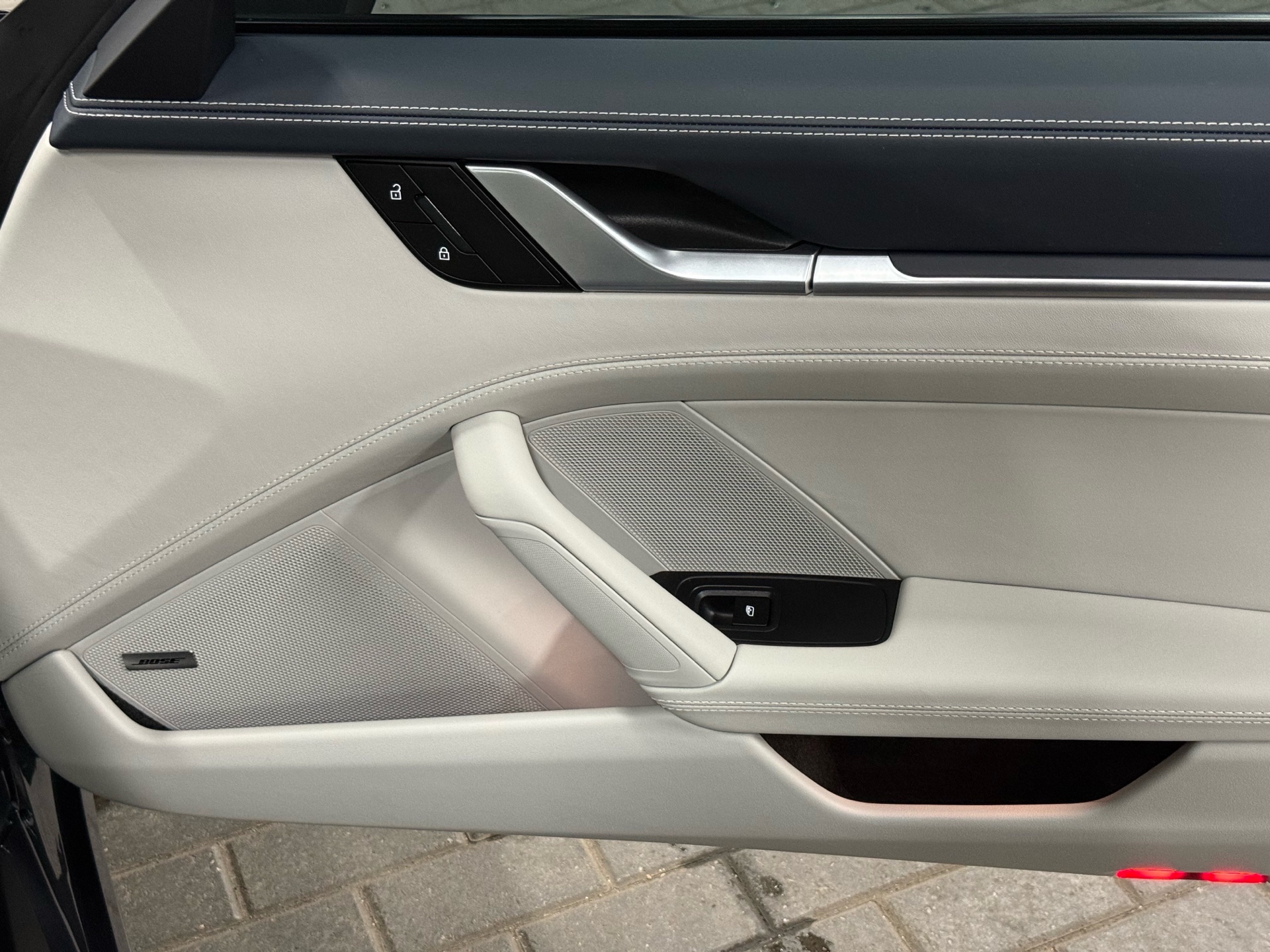 2025 Porsche 911 Targa 4 GTS T-HYBRID, 多伦多, 全款车