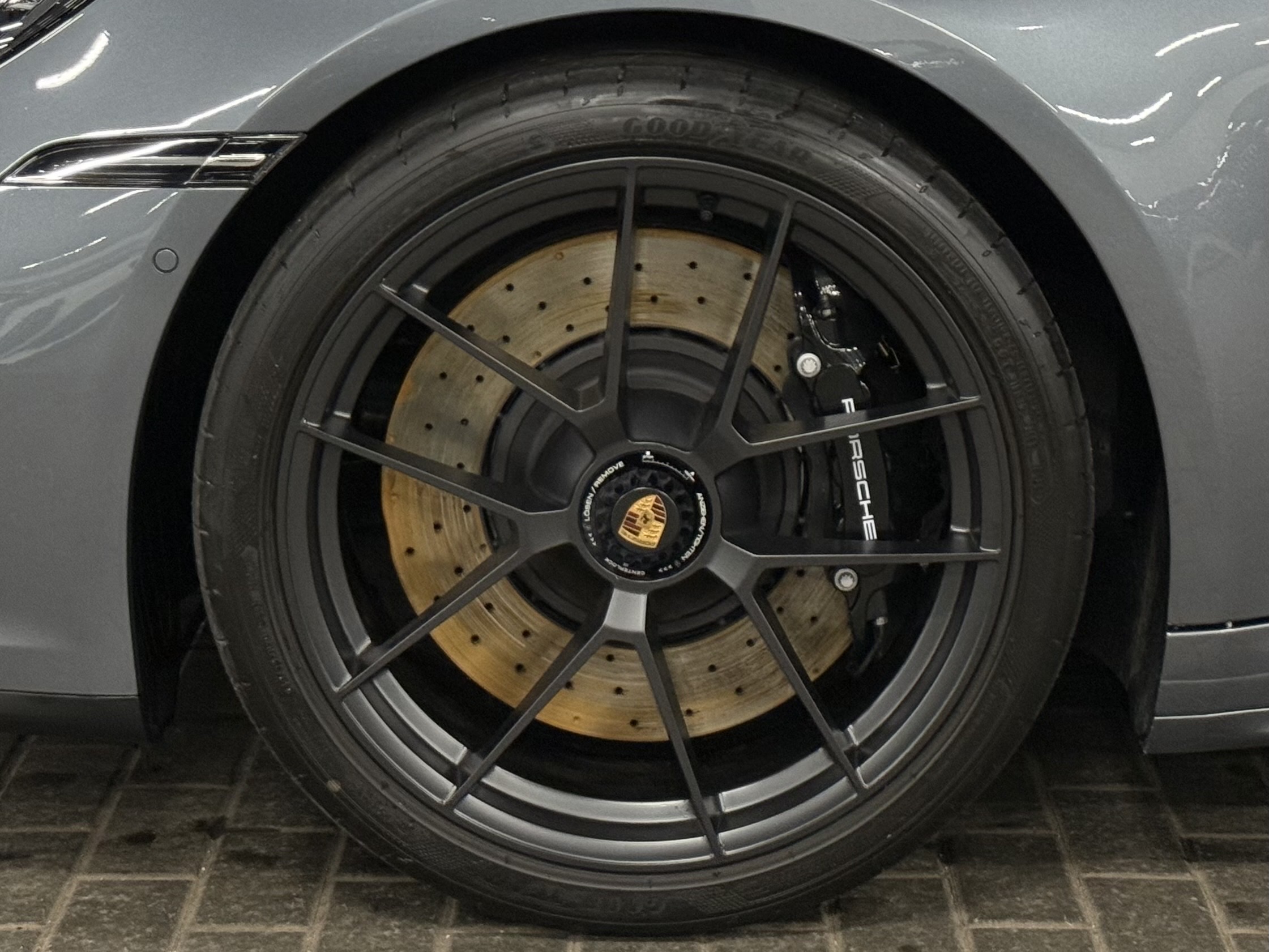 2025 Porsche 911 Targa 4 GTS T-HYBRID, 多伦多, 全款车