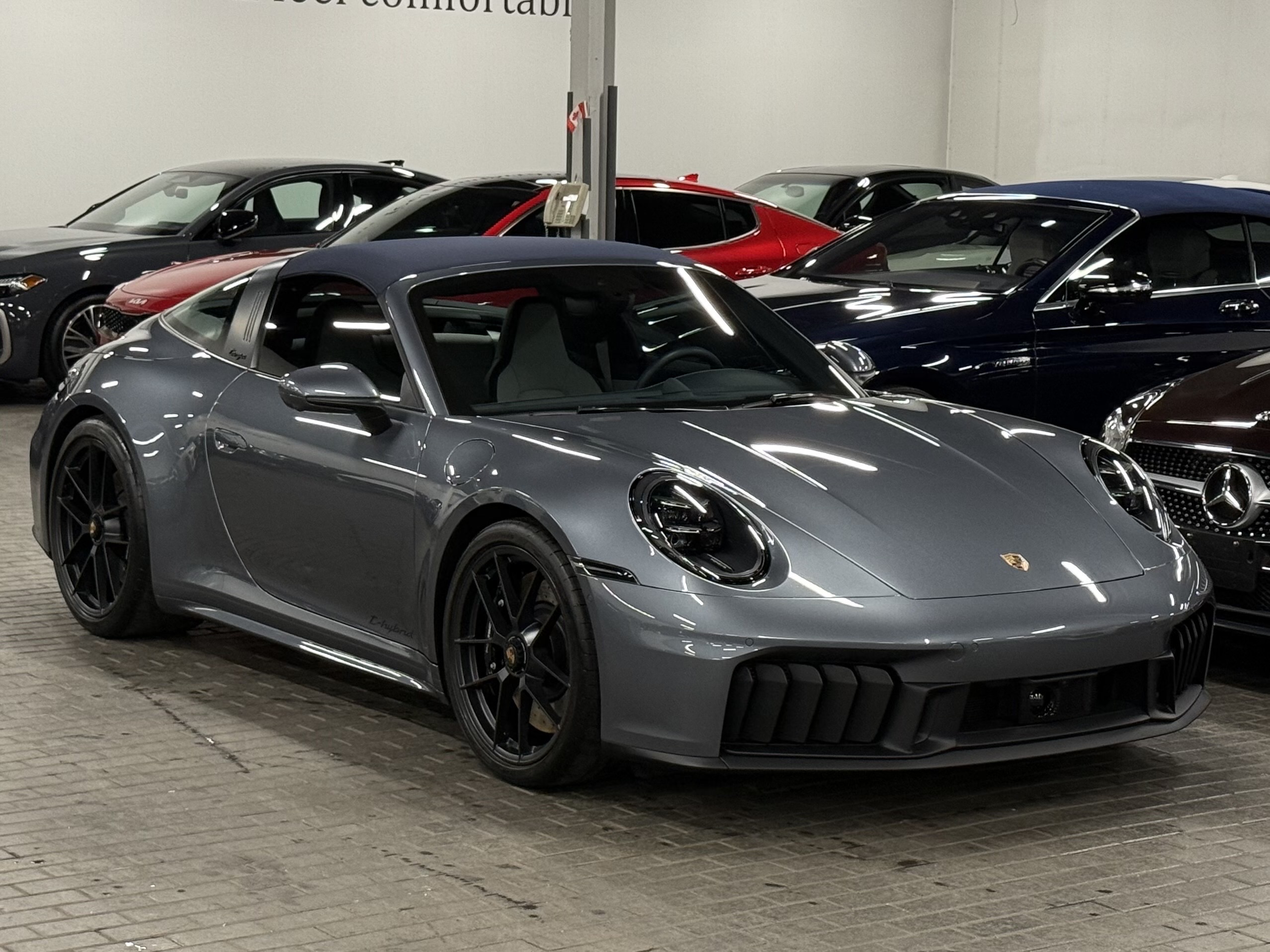 2025 Porsche 911 Targa 4 GTS T-HYBRID, 多伦多, 全款车