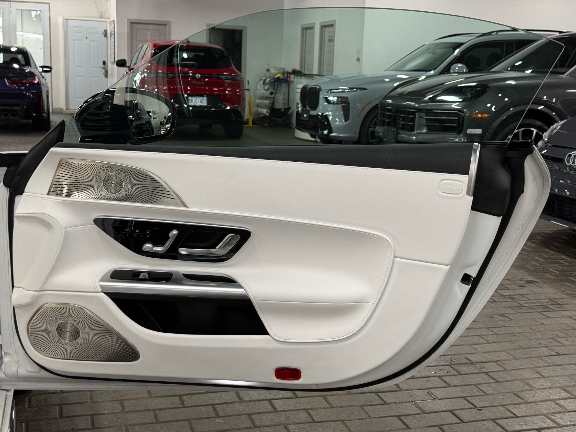 2026 Mercedes-Benz SL Maybach SL 680 Monogram Series Roadster, 多伦多, 全款车