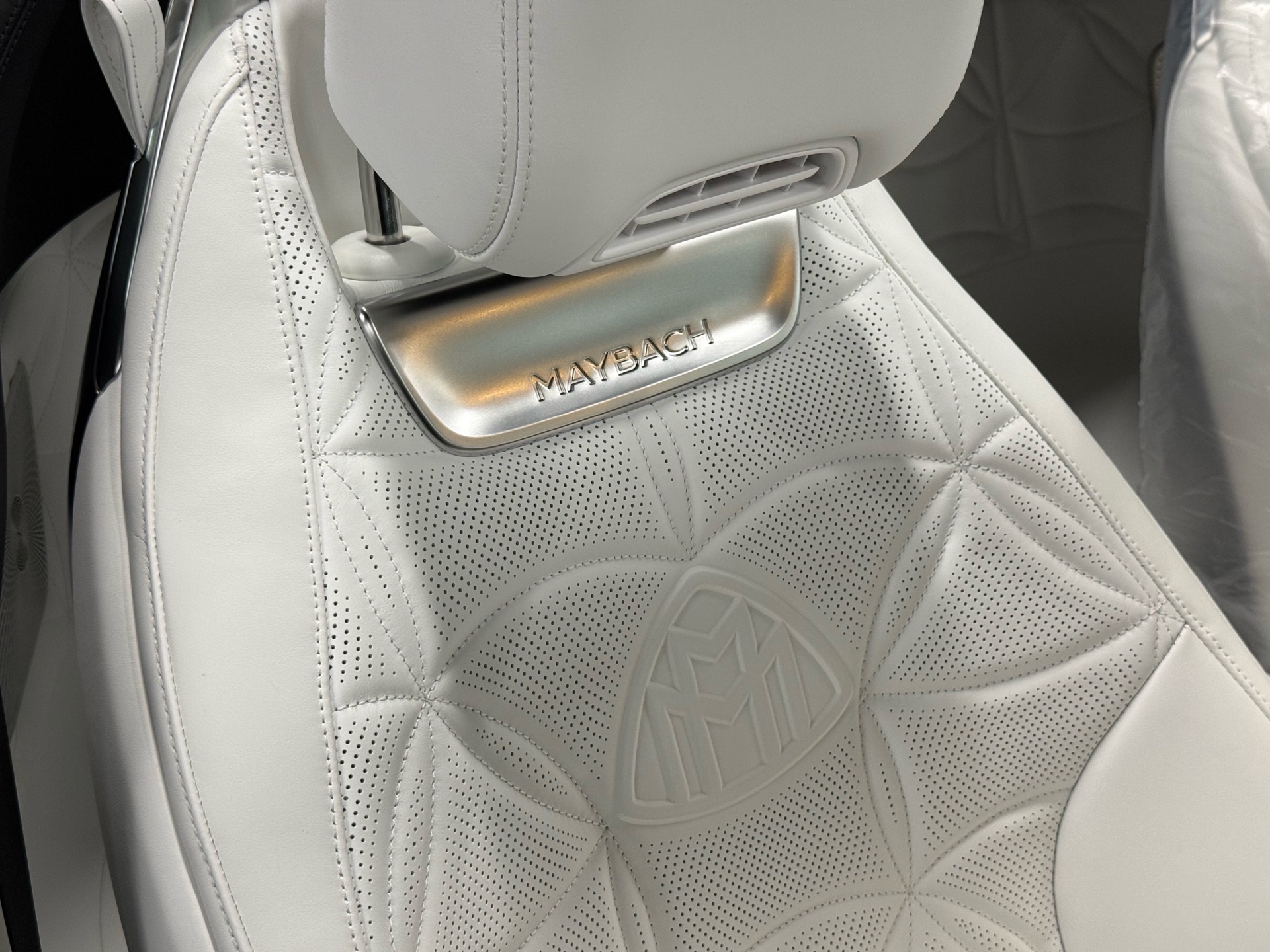 2026 Mercedes-Benz SL Maybach SL 680 Monogram Series Roadster, 多伦多, 全款车