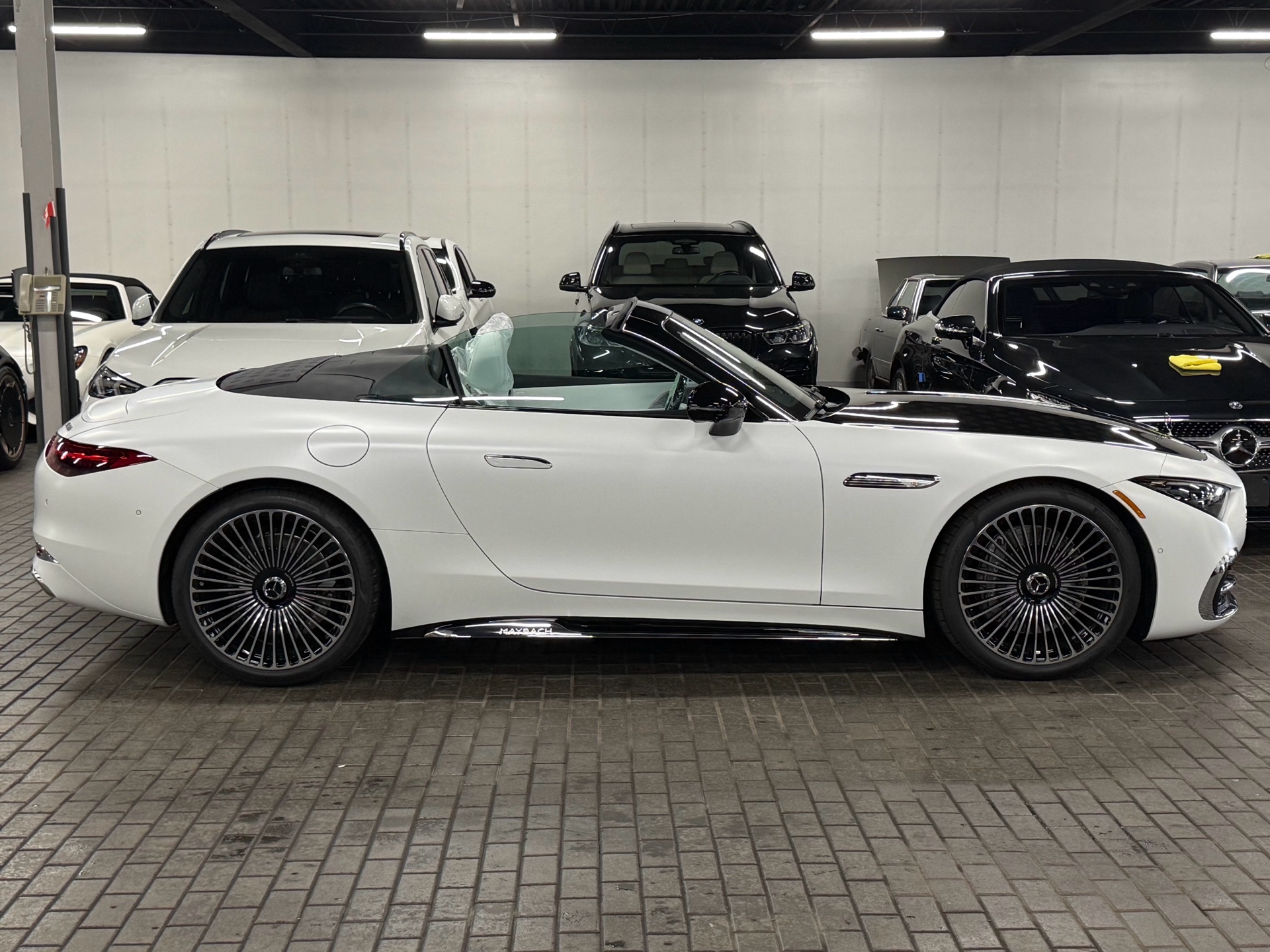 2026 Mercedes-Benz SL Maybach SL 680 Monogram Series Roadster, 多伦多, 全款车