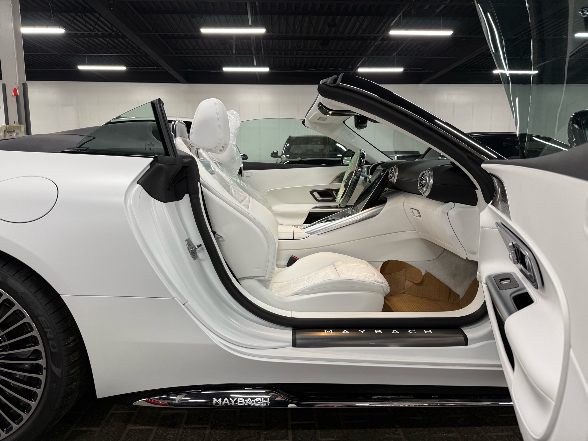 2026 Mercedes-Benz SL Maybach SL 680 Monogram Series Roadster, 多伦多, 全款车