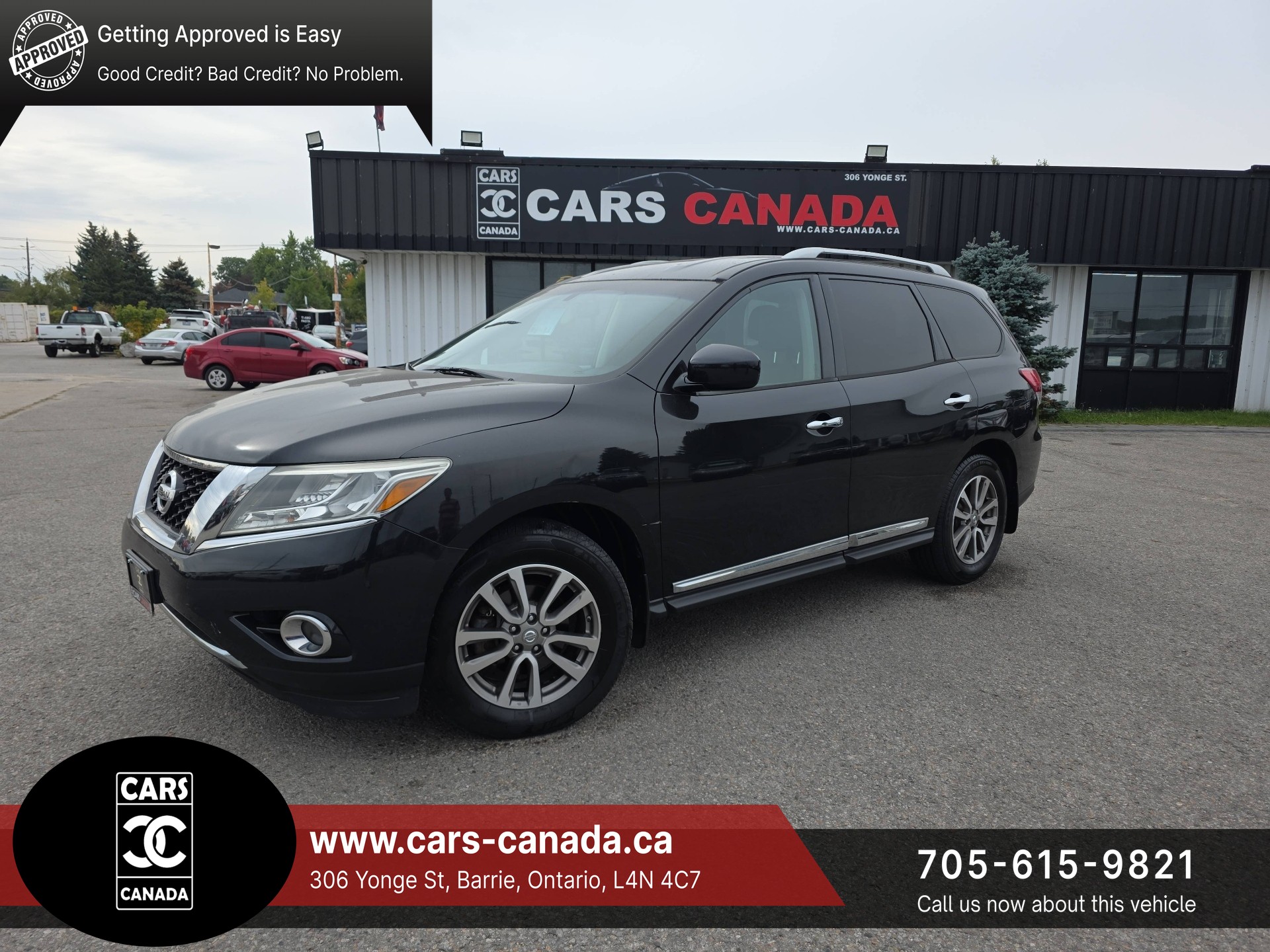 Black 2015 Nissan Pathfinder SUV / Crossover Four-Wheel Drive Automatic