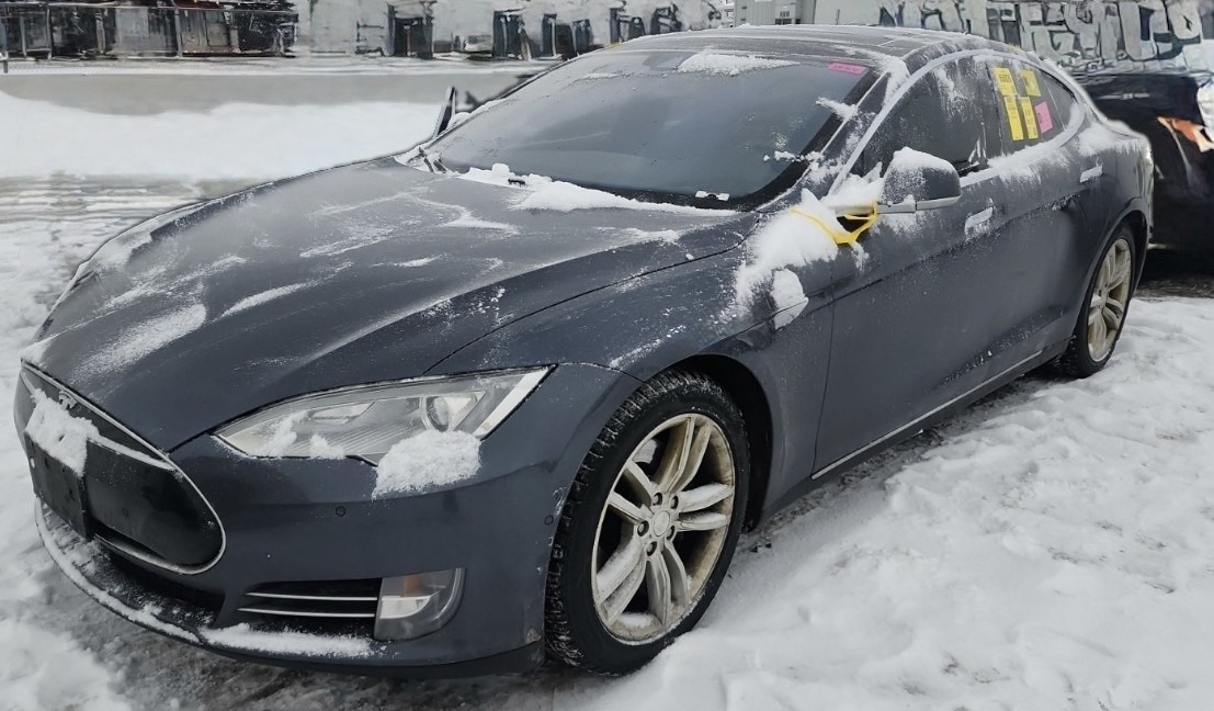2015 Tesla Model S
