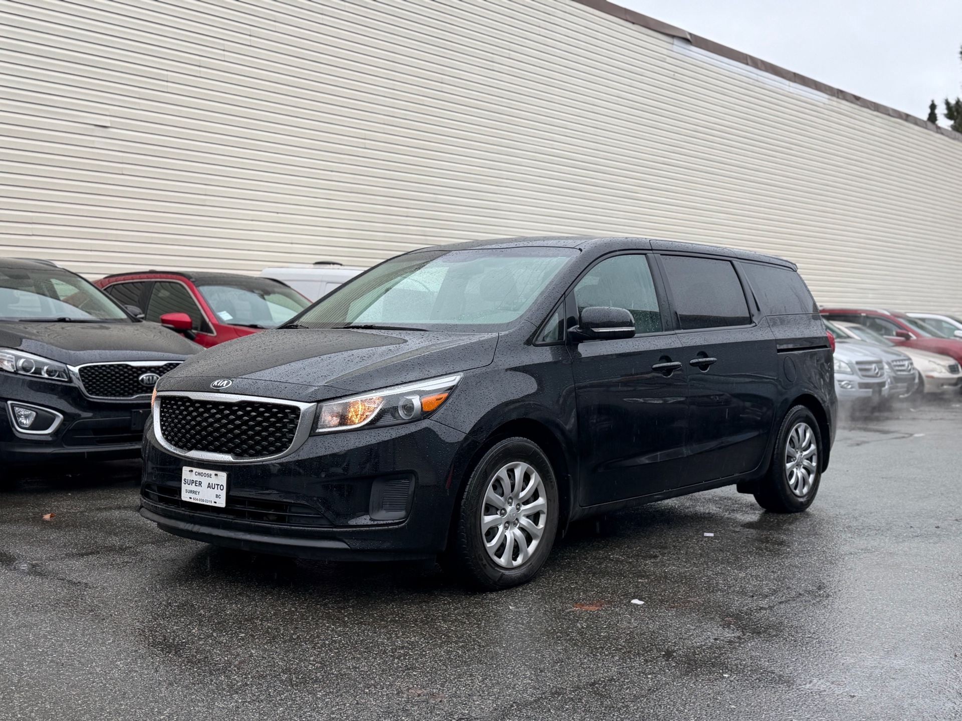 Kia Sedona L